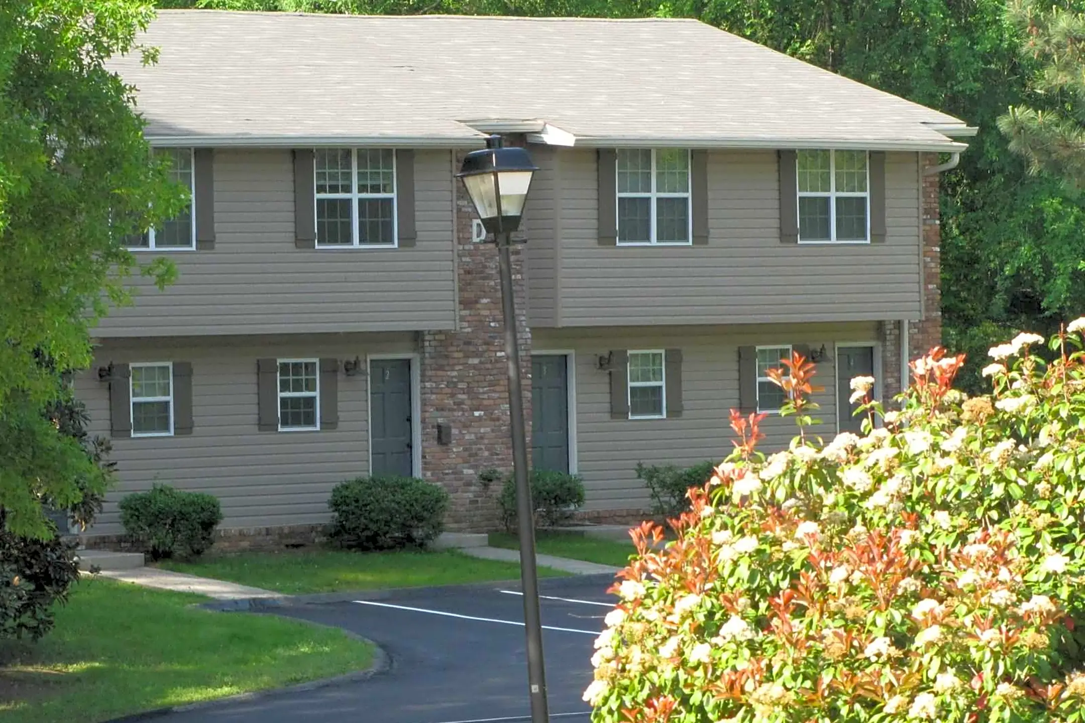 Landscaping - Waverly Pointe - Macon, GA