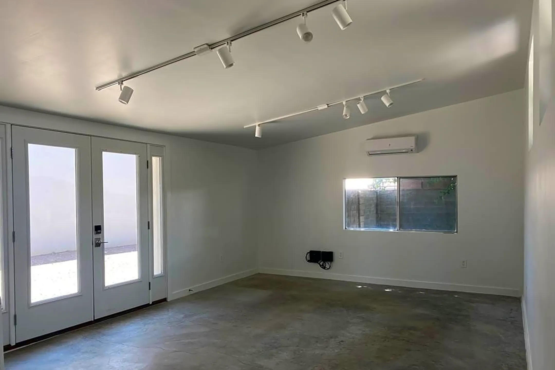 115 W Texas St Marfa, TX Apartments for Rent Rent.