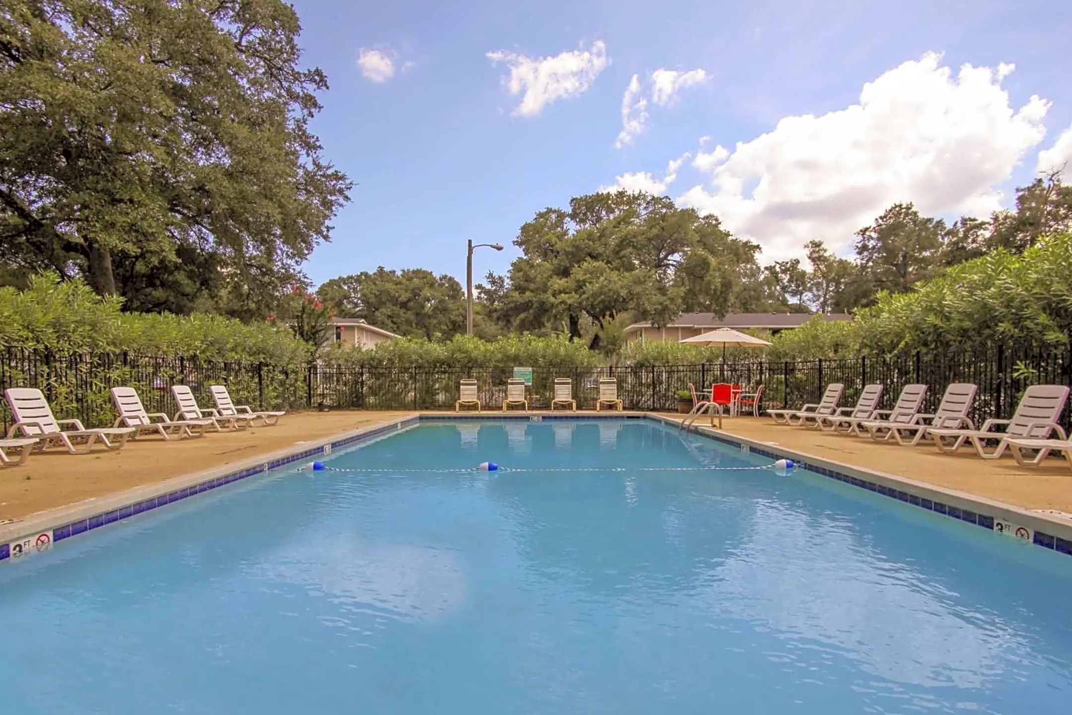 Pool - Country Haven Apartments - Saraland, AL