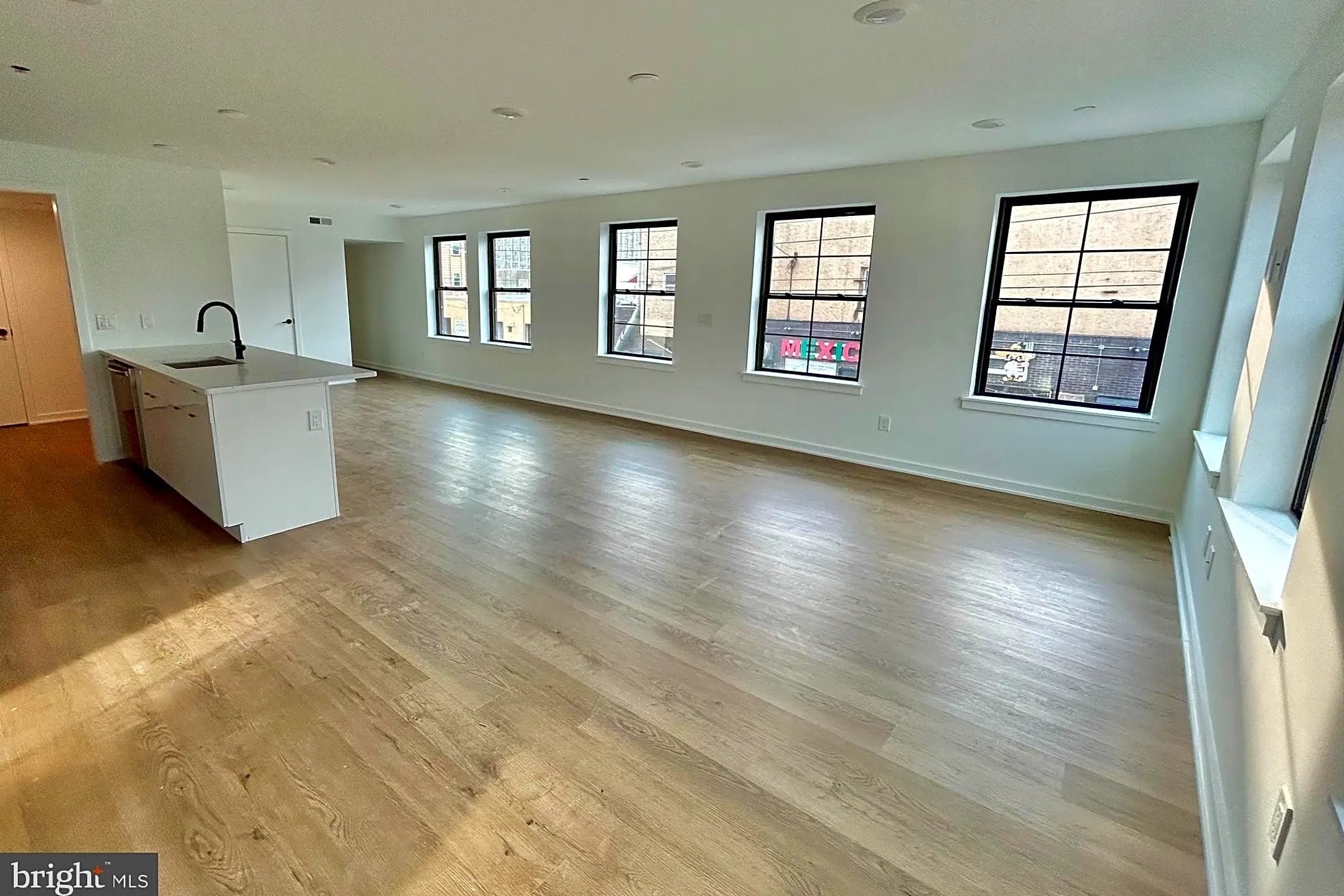 Living Room - 642 Moore St #301 - Philadelphia, PA
