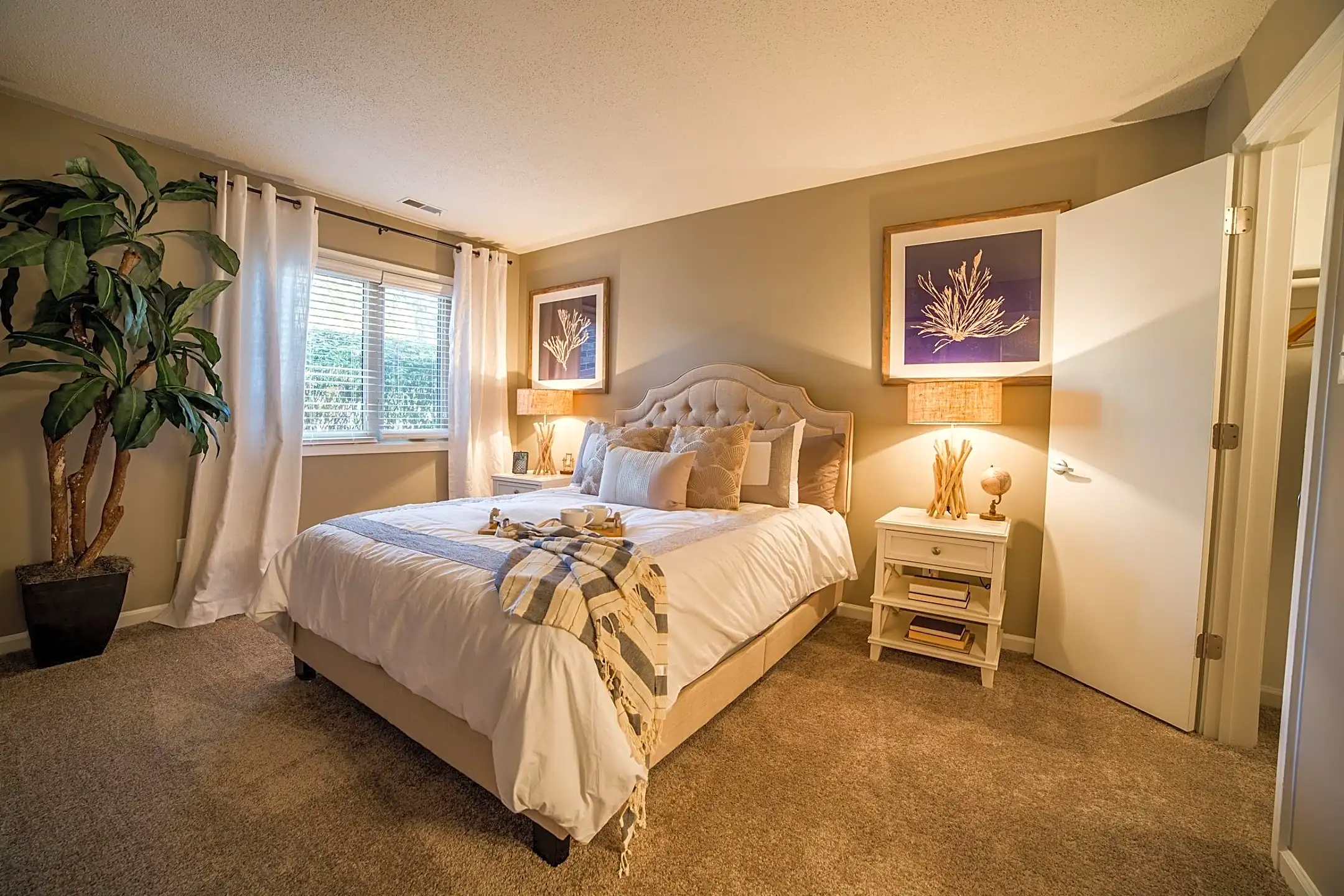 Northlake Village Apartments 1100 Northlake Dr Noblesville, IN