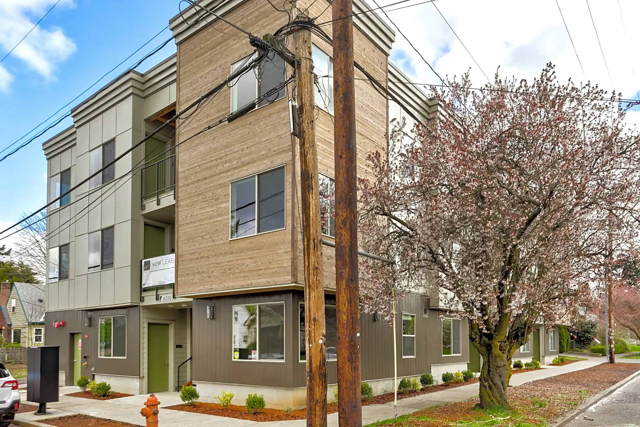 M63 Apartments - Portland, OR 97217