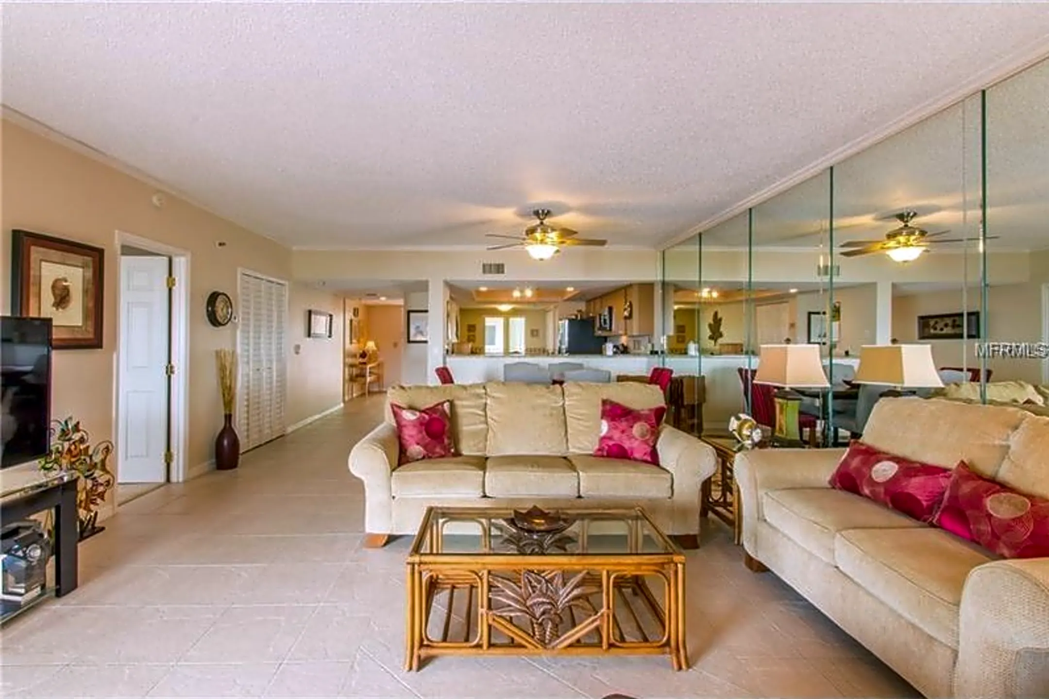 18400 Gulf Blvd #1505 Condos - Indian Shores, FL 33785