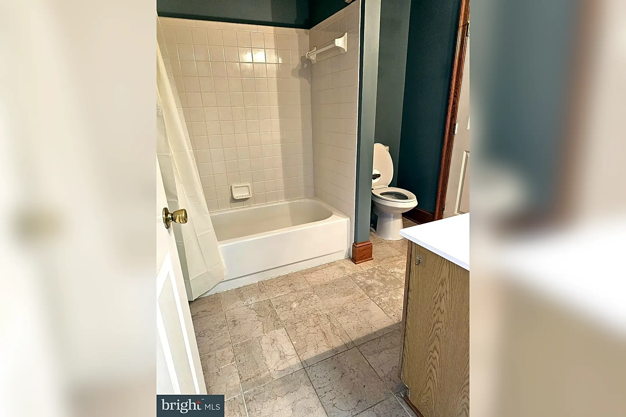 Bathroom - 12998 Abner Ave - Woodbridge, VA