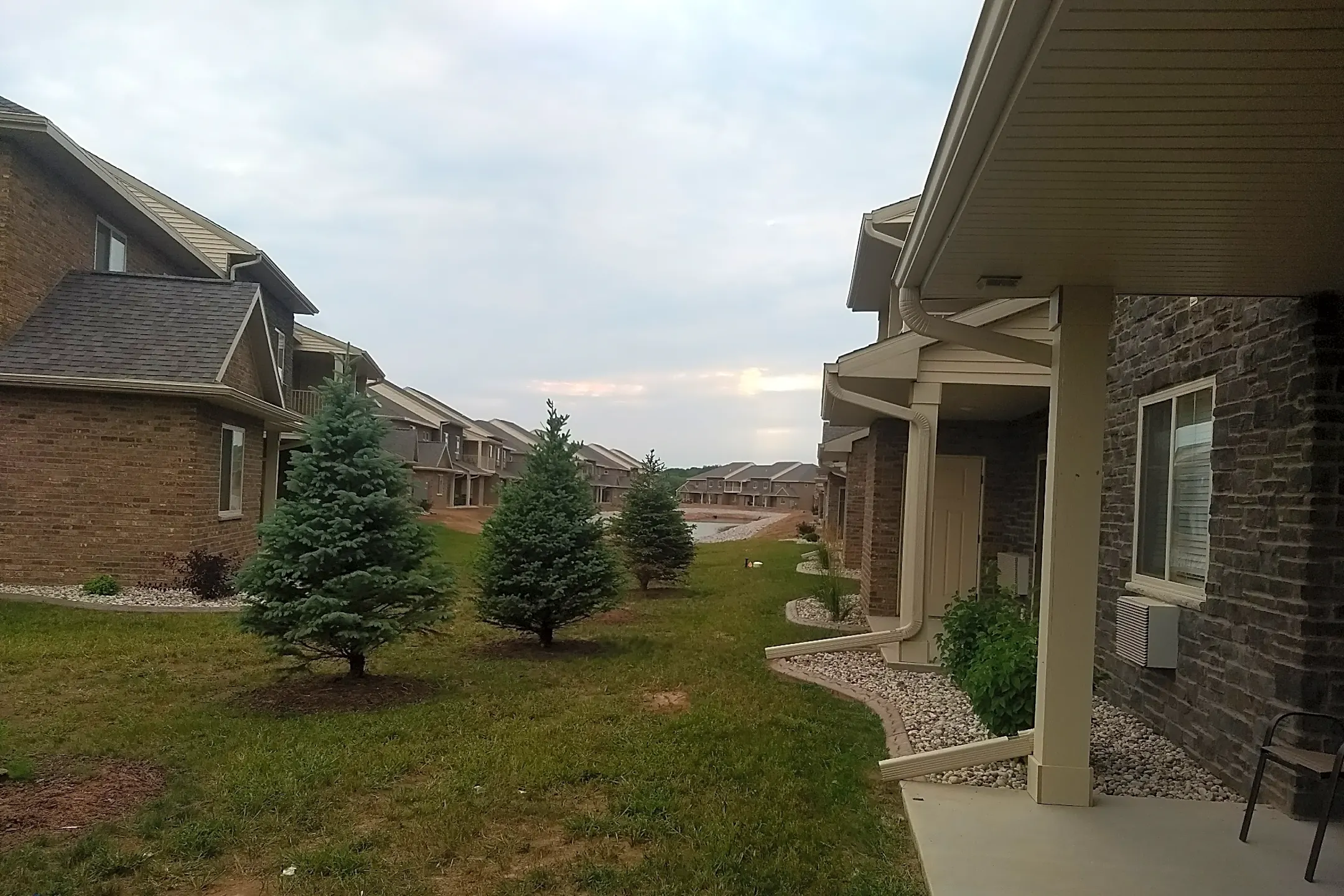 Aria Place Apartments Oneida, WI 54155