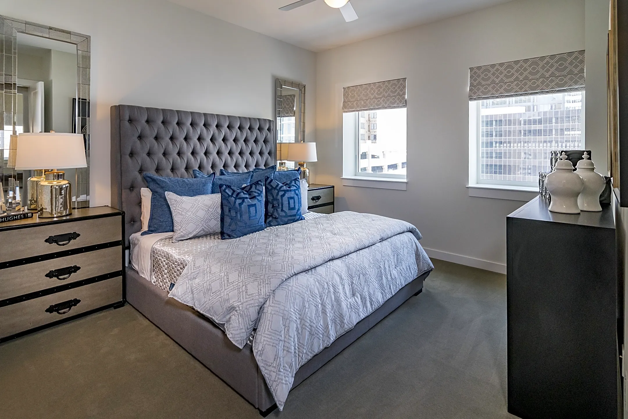 Bedroom - The Star Apartments - Houston, TX