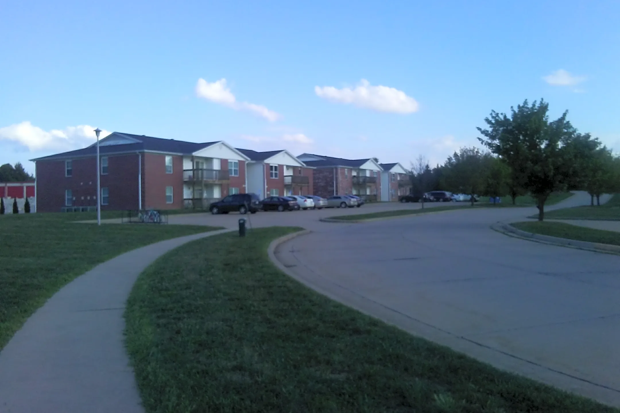 Charm Ridge Apartments Jefferson City