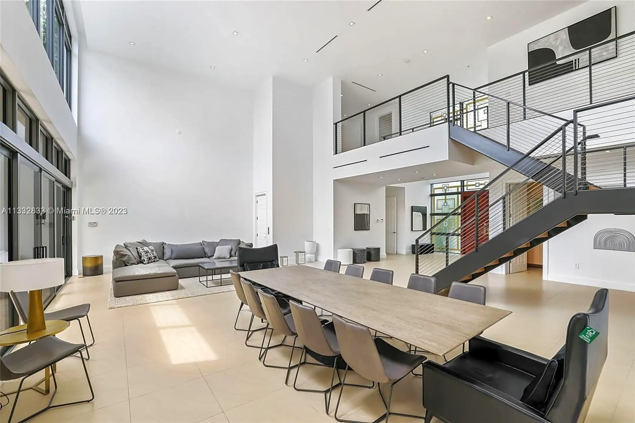 1350 98th St - Bay Harbor Islands, FL