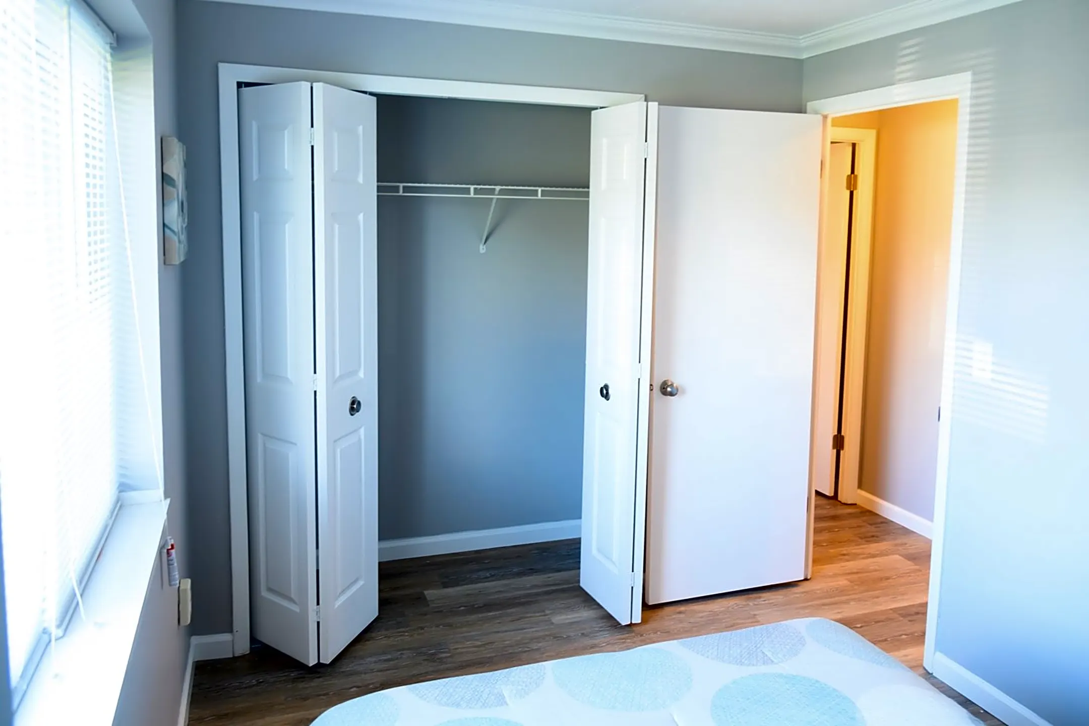 Bedroom - Nob Hill Apartments - Syracuse, NY