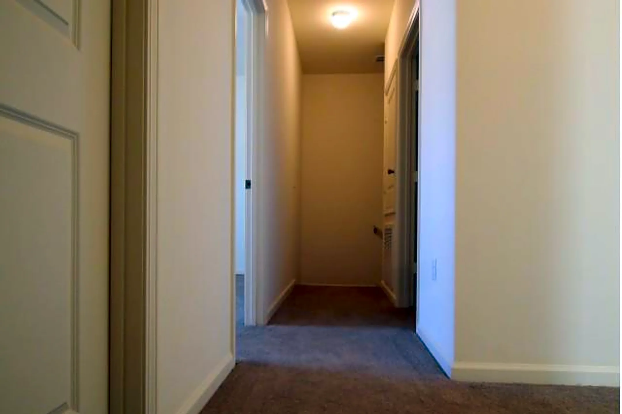 Church Court Apartments 1100 Church Ct Holly Springs, MS Townhomes