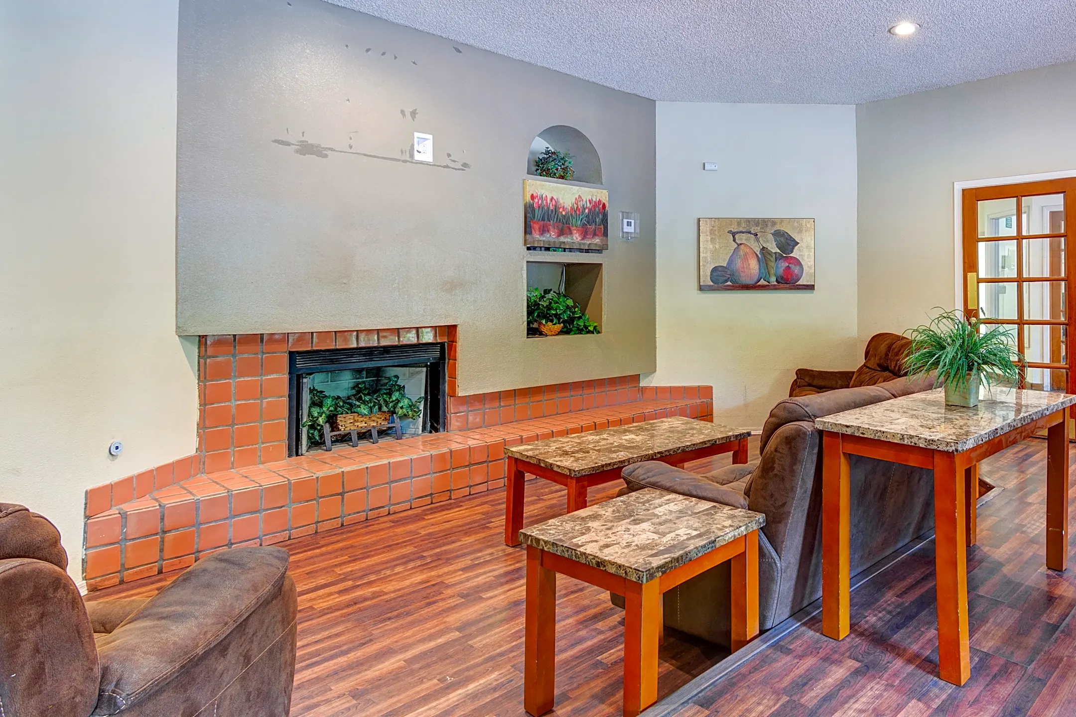 Cinnamon Tree Albuquerque, NM 87108