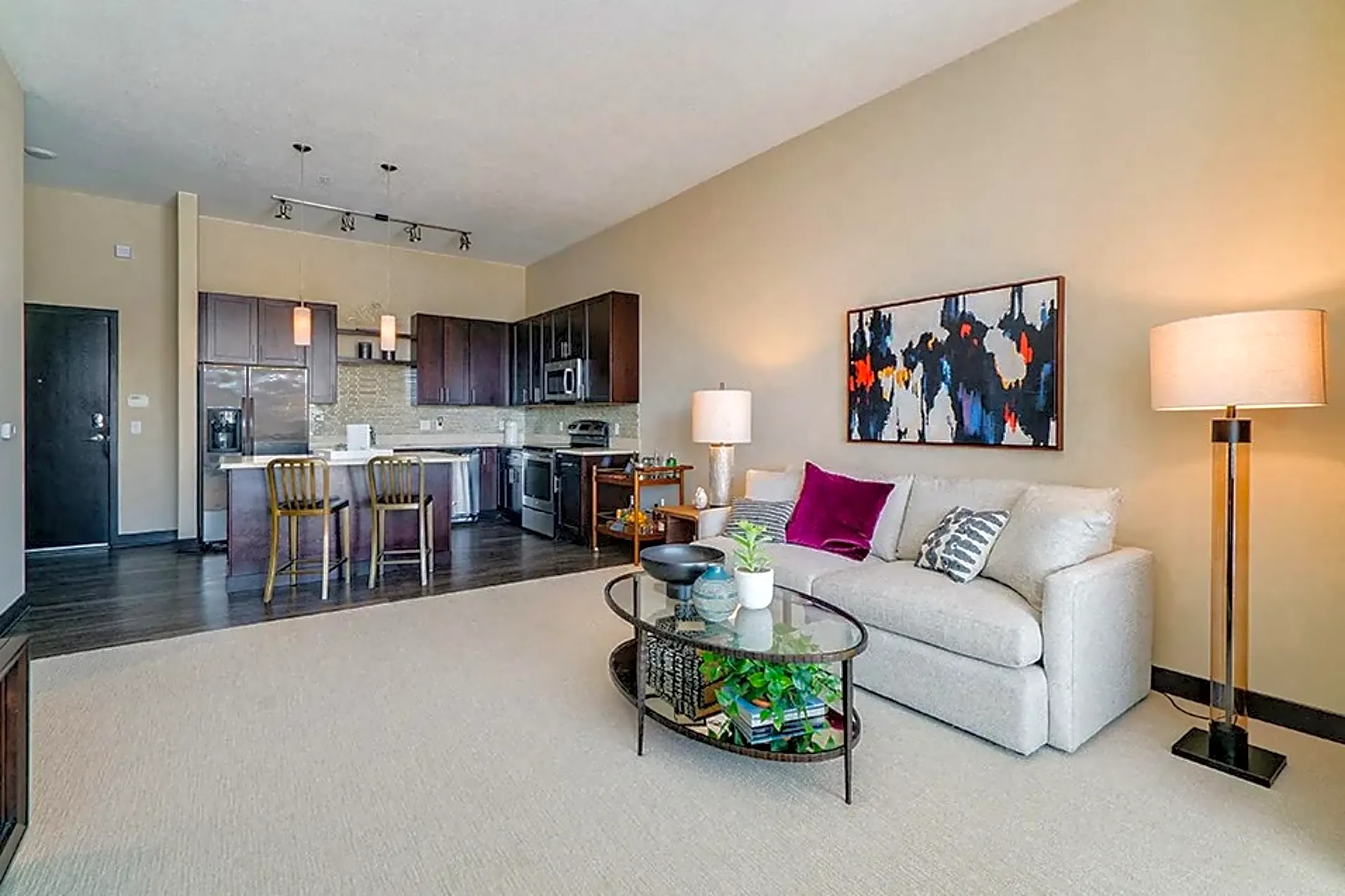 One Southdale Place Apartments Edina, MN 55435