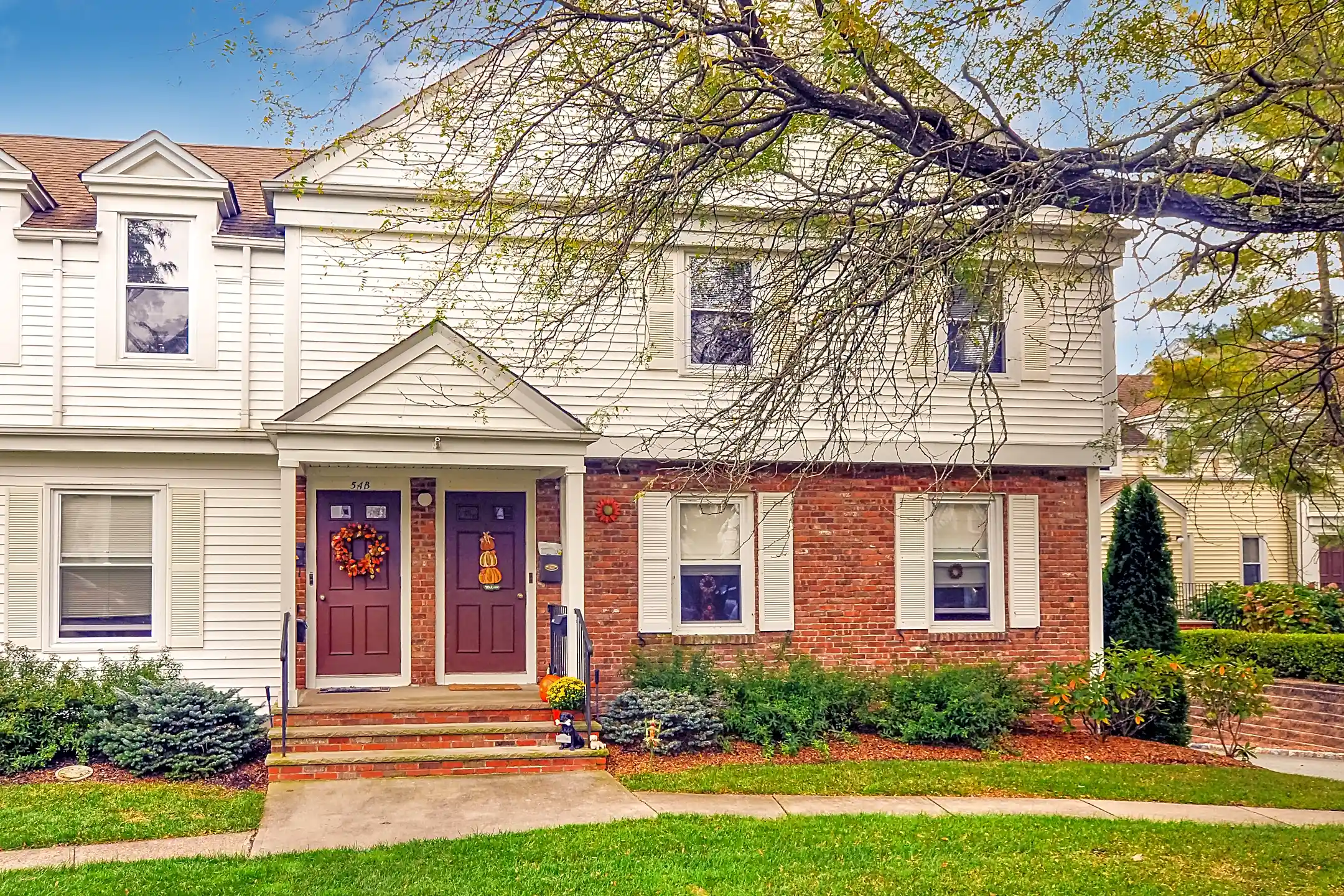 Olde East Townhouses Farmhouse Lane Building M Morristown, NJ Apartments for Rent Rent.