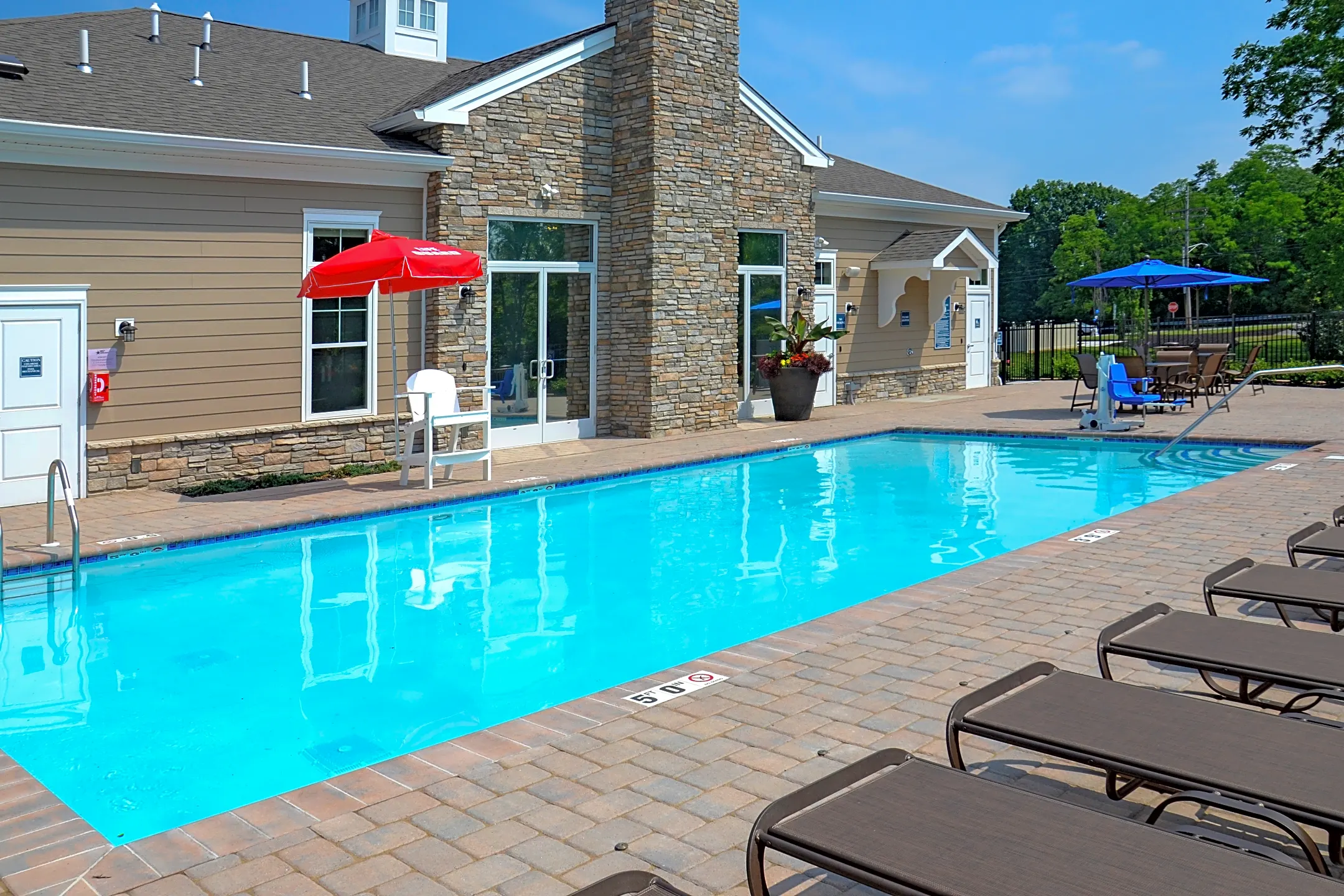 Woodmont Knolls at Hanover Cedar Knolls, NJ 07927