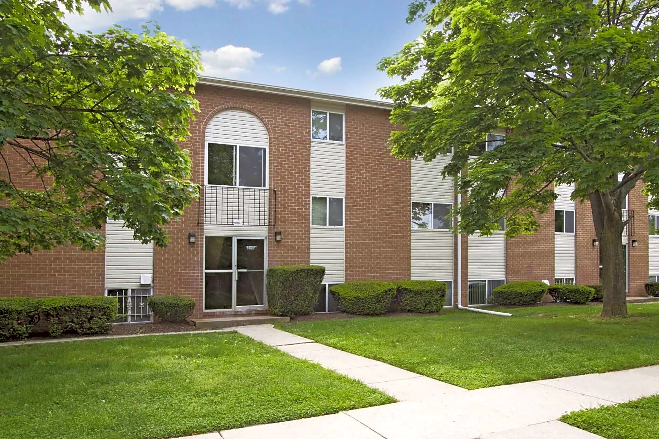 Woodlawn Village Apartments - Gwynn Oak, MD 21207