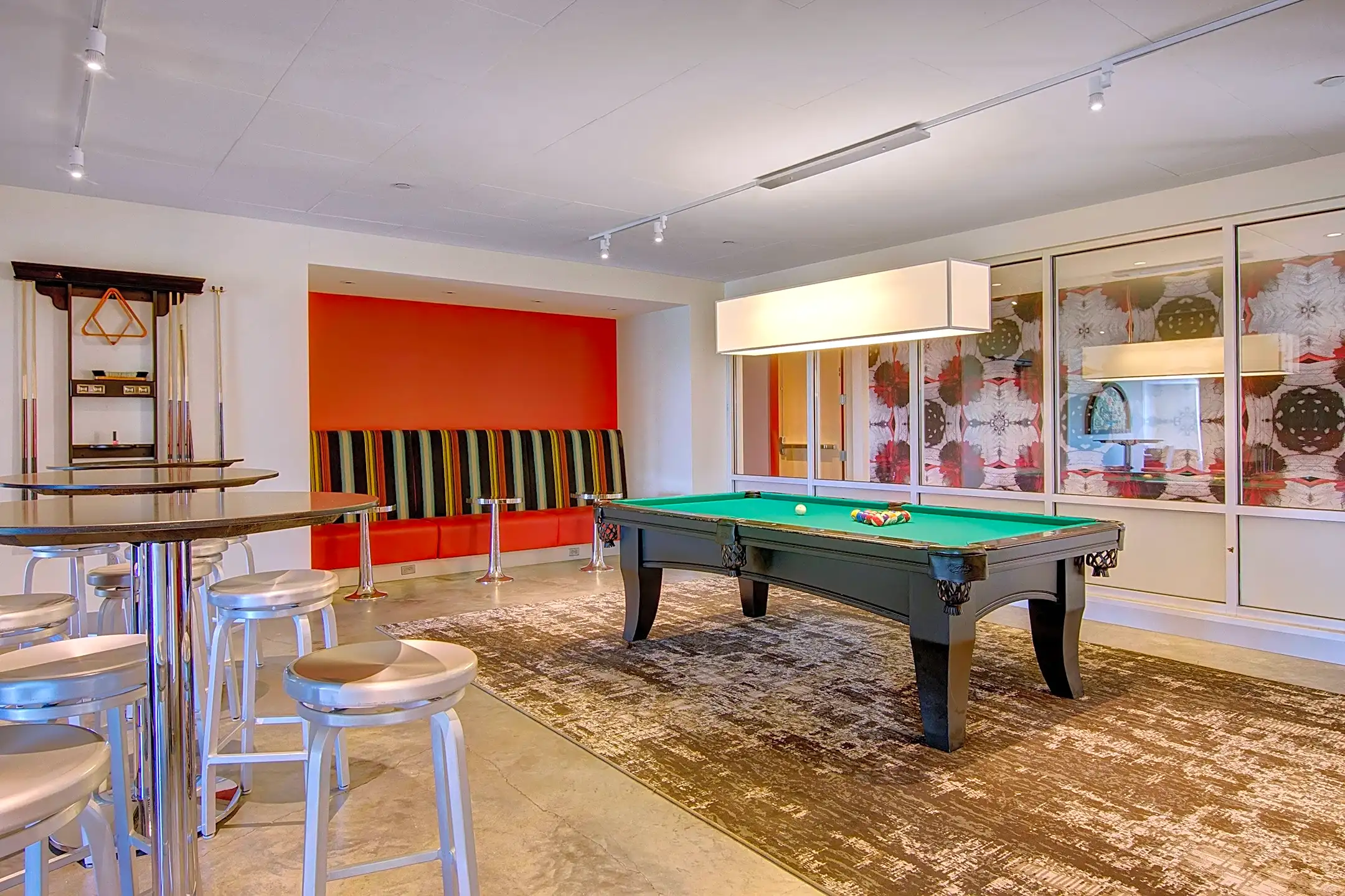 7 West Apartments 1800 Washington Ave S Minneapolis, MN Apartments