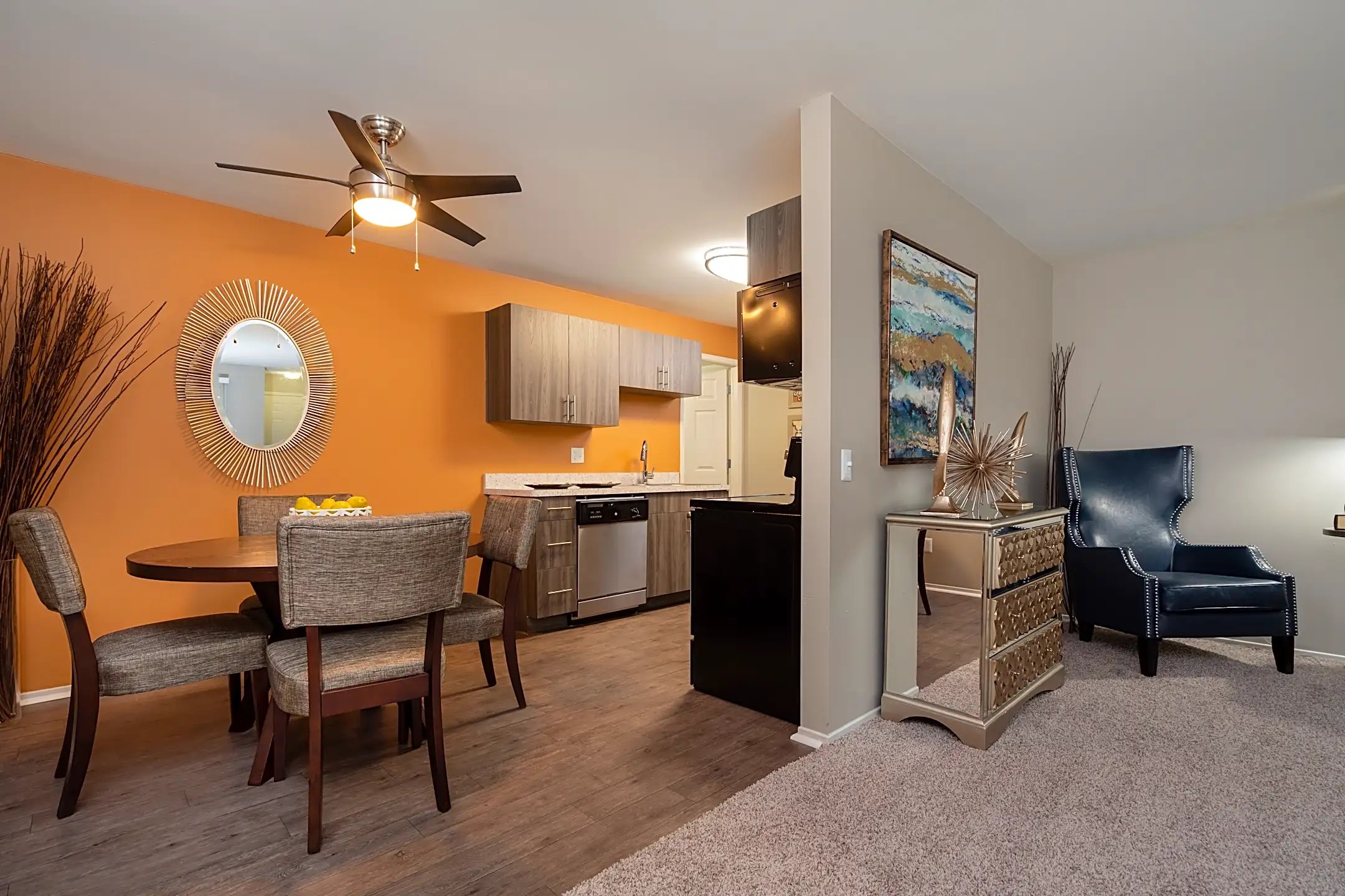 Diamond Forest Farmington Hills, MI 48335