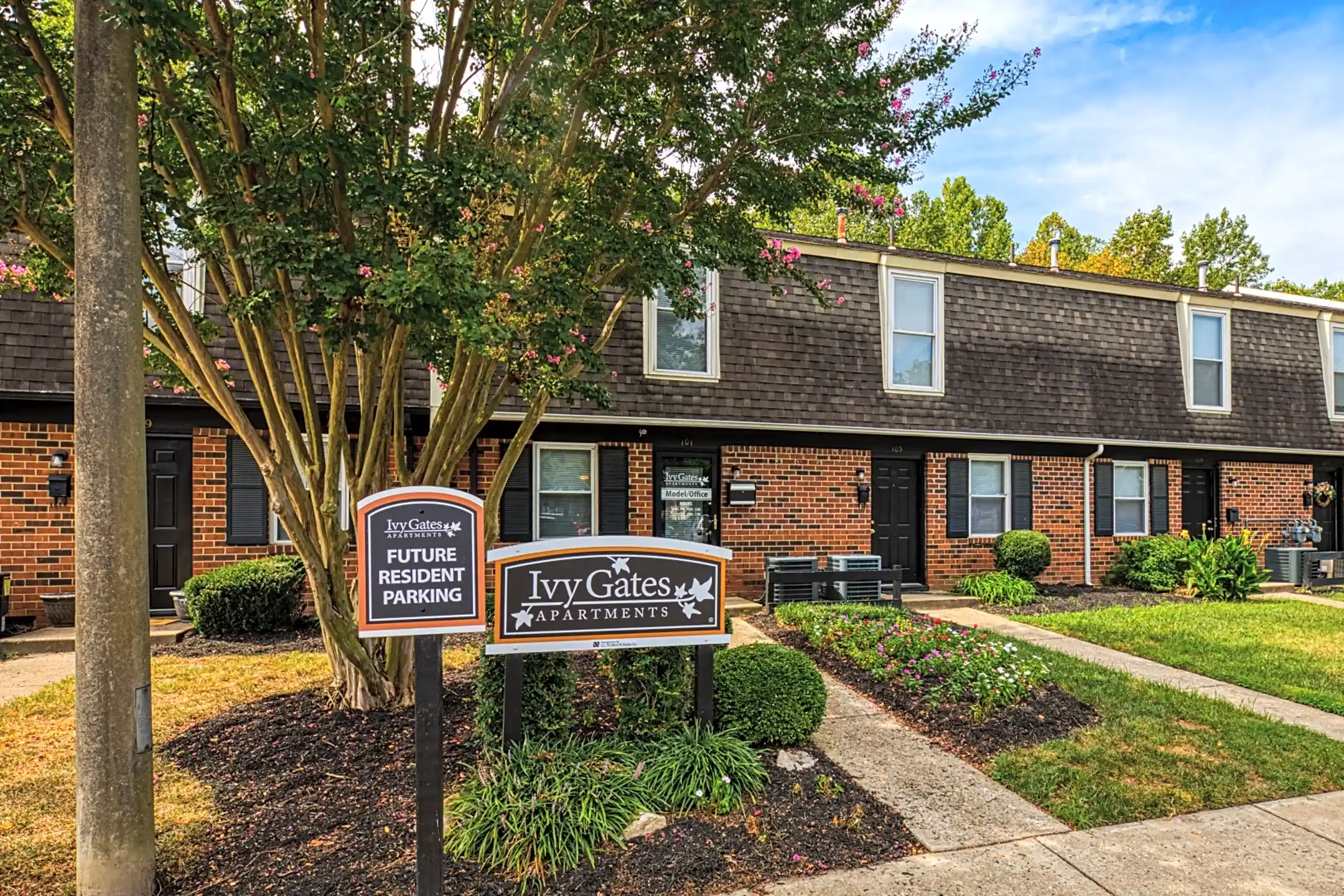 Ivy Gates Townhomes Petersburg, VA 23805