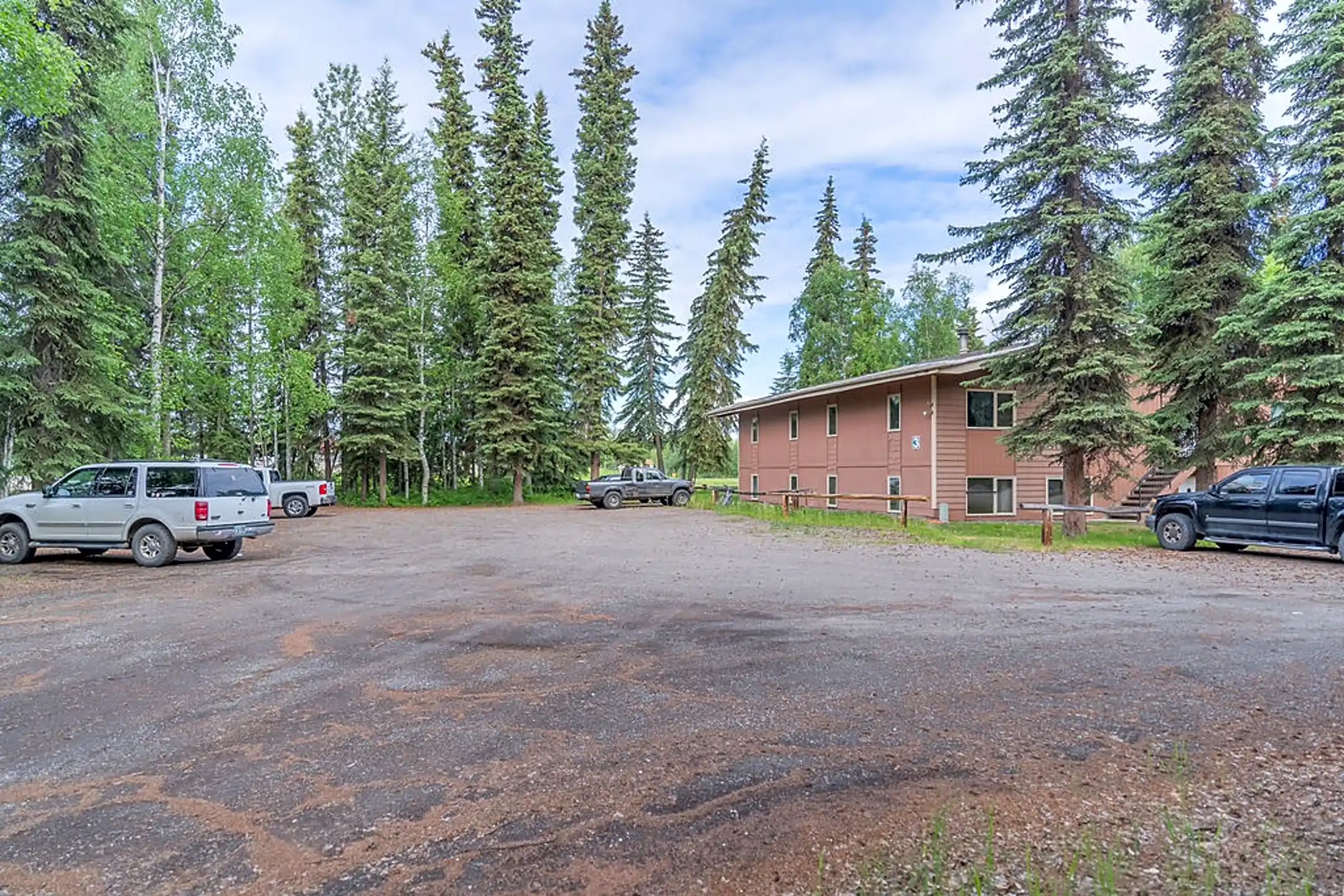 2521 Outside Blvd North Pole, AK Apartments for Rent Rent.