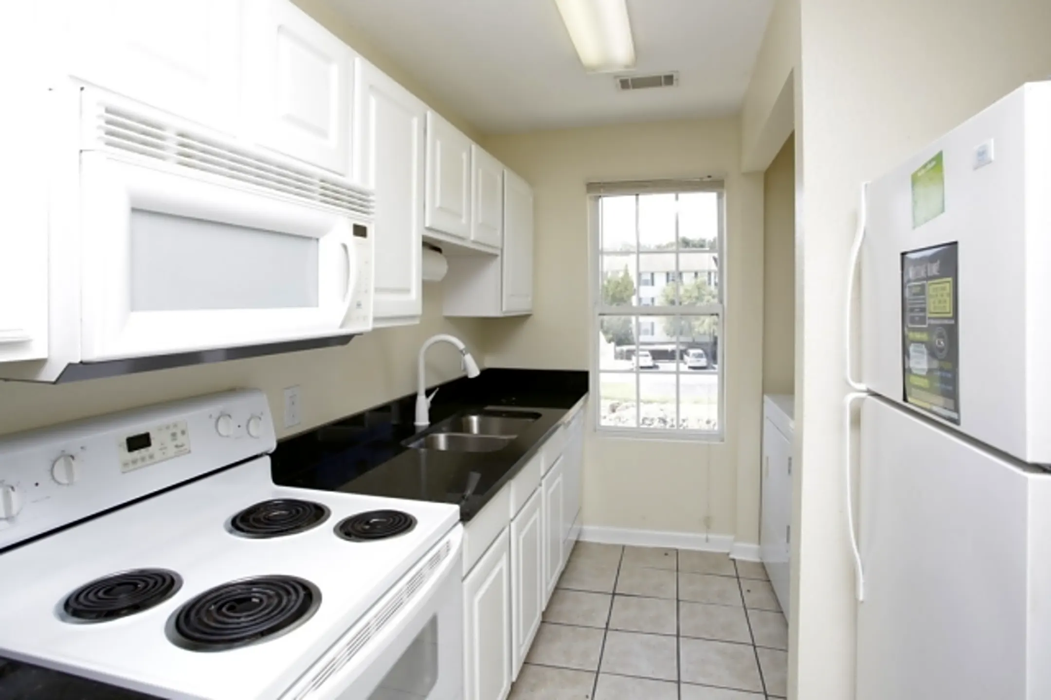 College Station Apartments 501 N Wilkinson St Milledgeville, GA Apartments for Rent Rent.