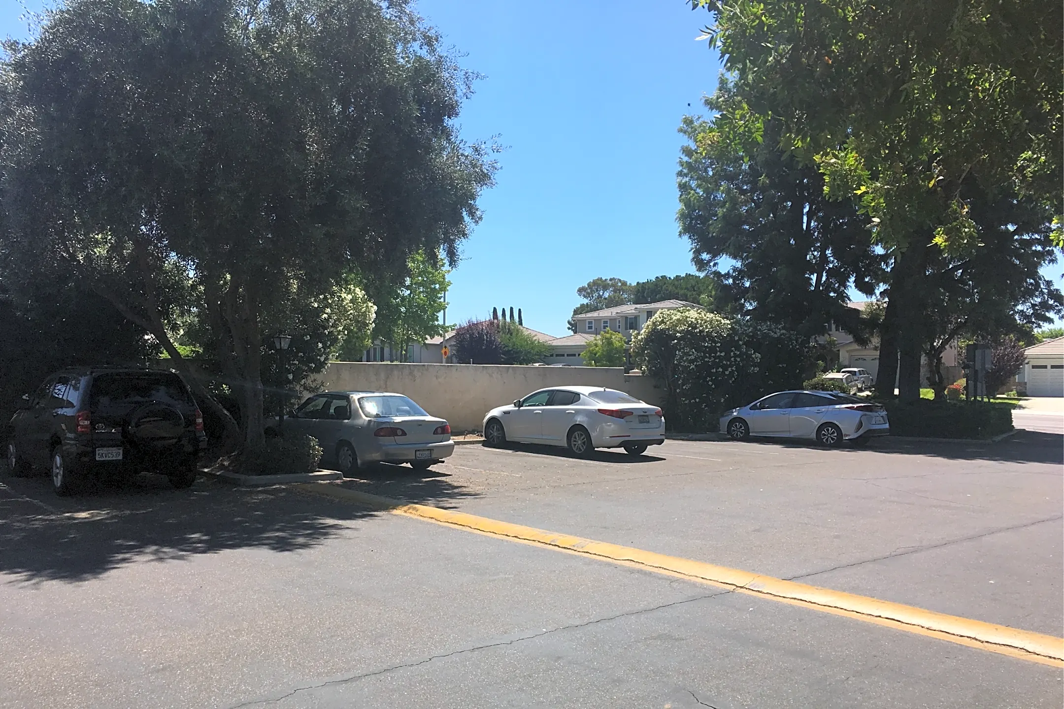 Granada Gardens 101 W Avenida de Los Arboles Thousand Oaks, CA