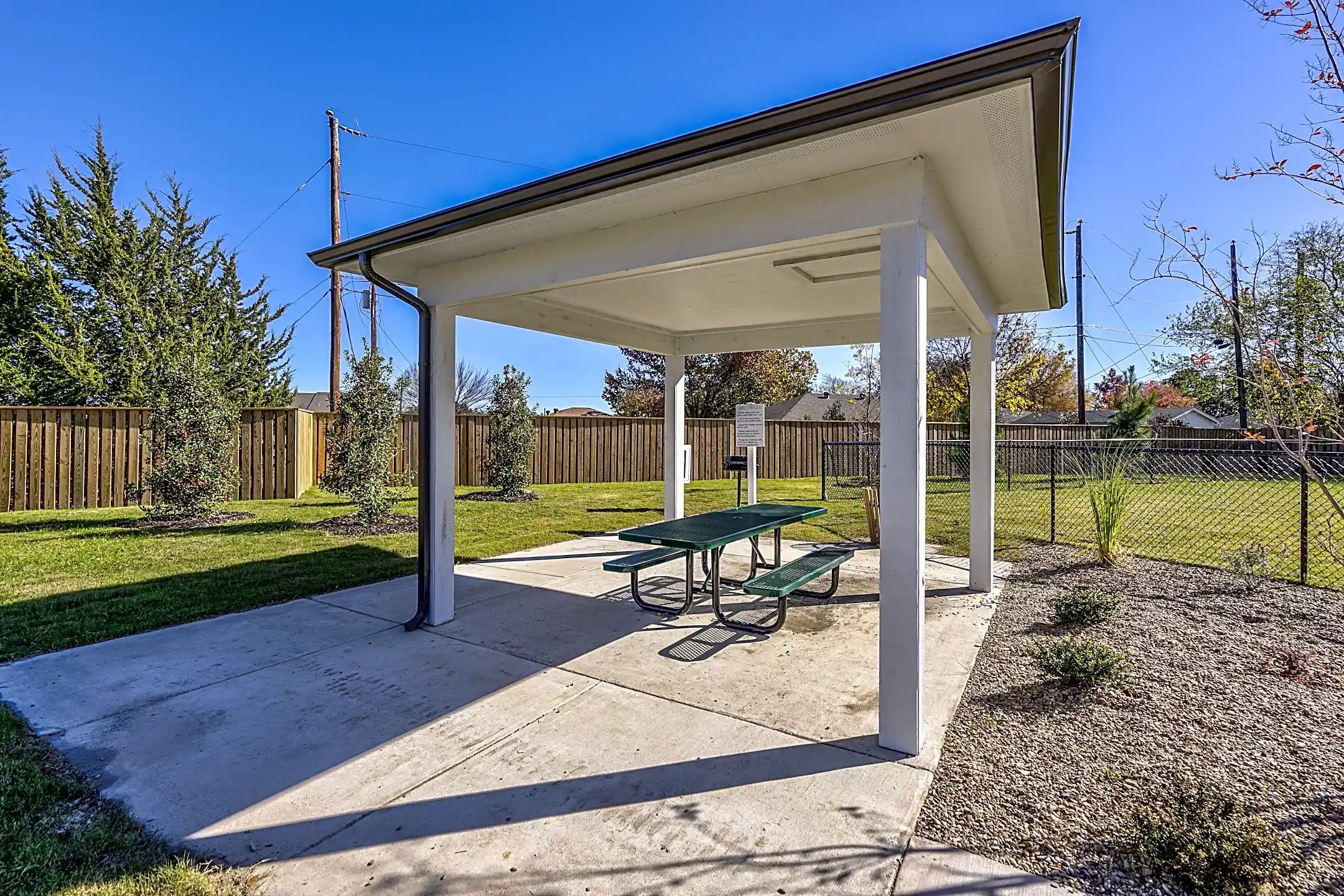 Juniper Pointe 2600 Tabor Parkway Kaufman, TX Apartments for Rent