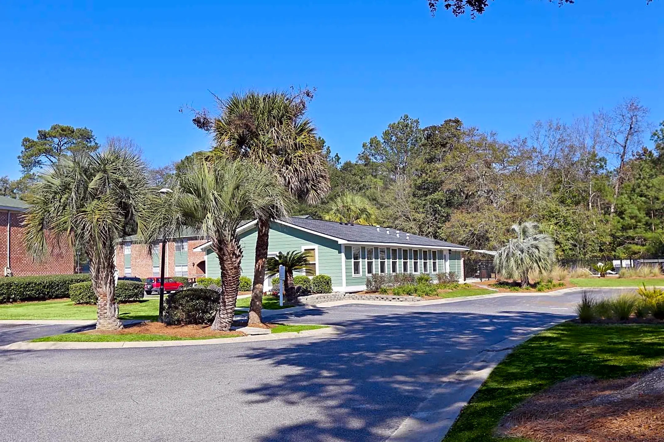 Leasing Office - Oasis at West Ashley - Charleston, SC