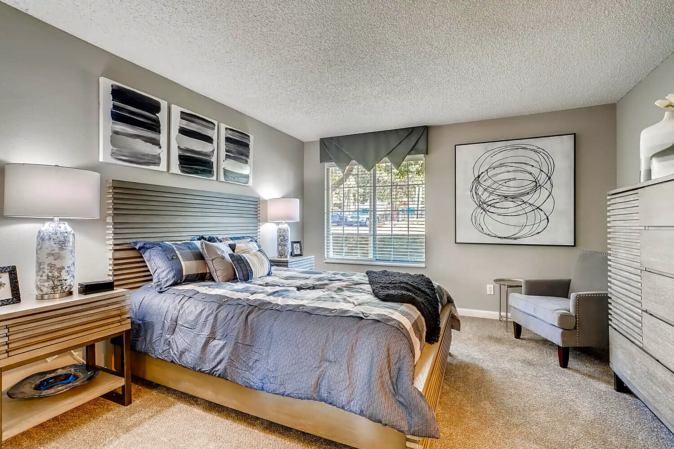 Loretto Heights Apartments Denver, CO 80236