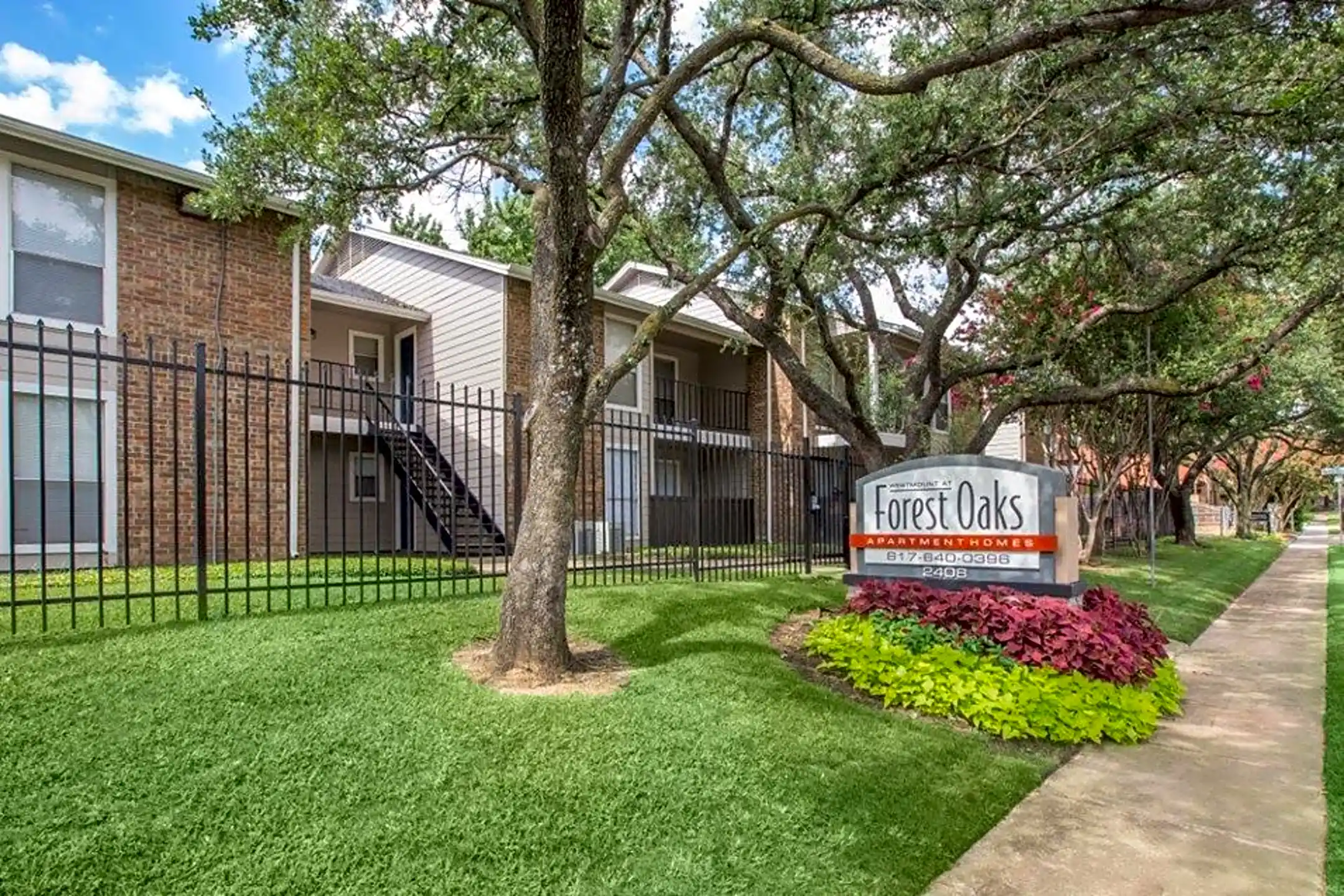 Forest Oaks Apartments 2408 Forest Oaks Ln Arlington, TX for Rent