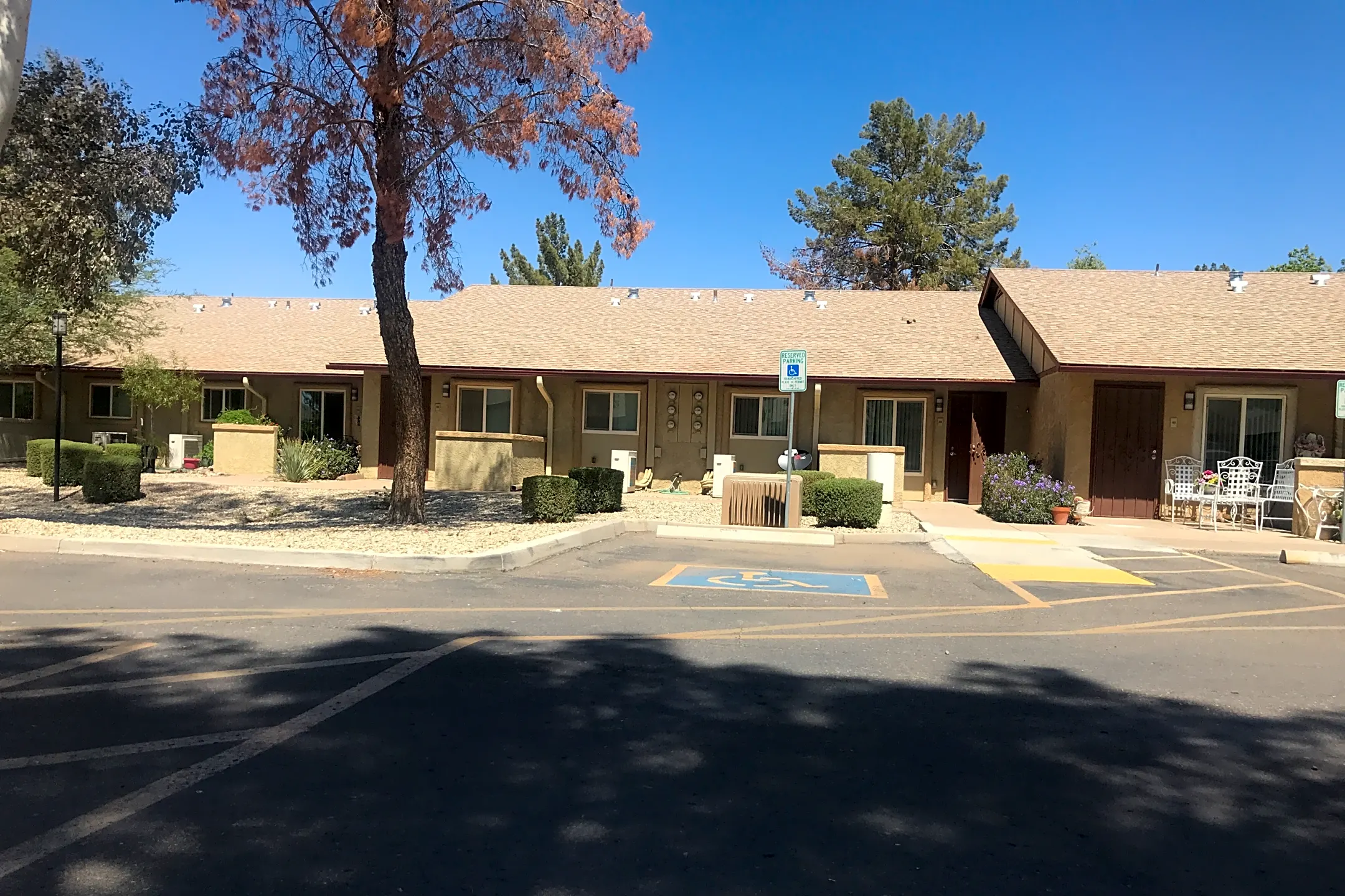 Kachina Apartments - Casa Grande, AZ 85122