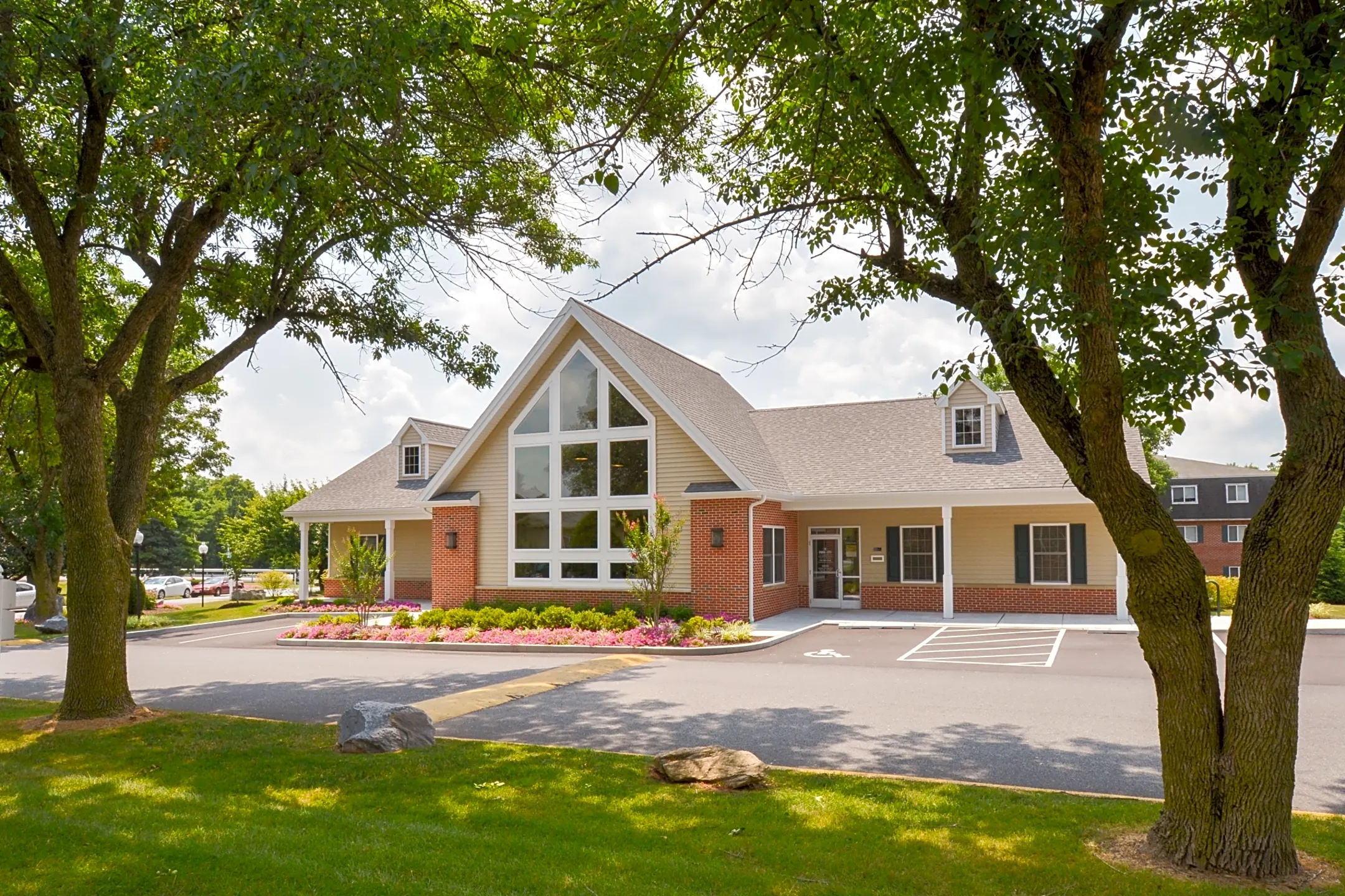 Park City Apartments 2000 Swarr Run Rd Lancaster, PA Apartments for