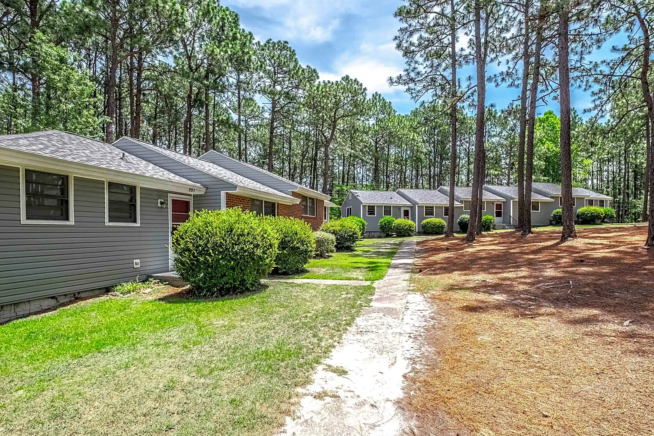 Knollwood Apartments Southern Pines, NC 28387