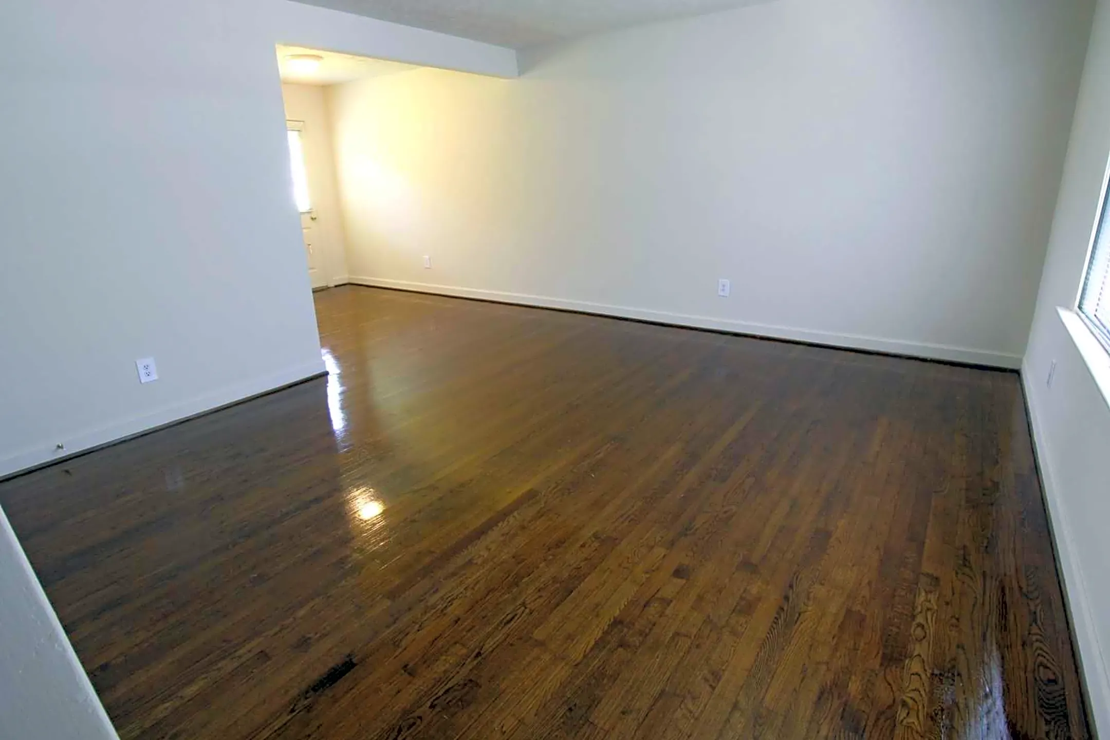 Living Room - Colony Apartments - Newport News, VA