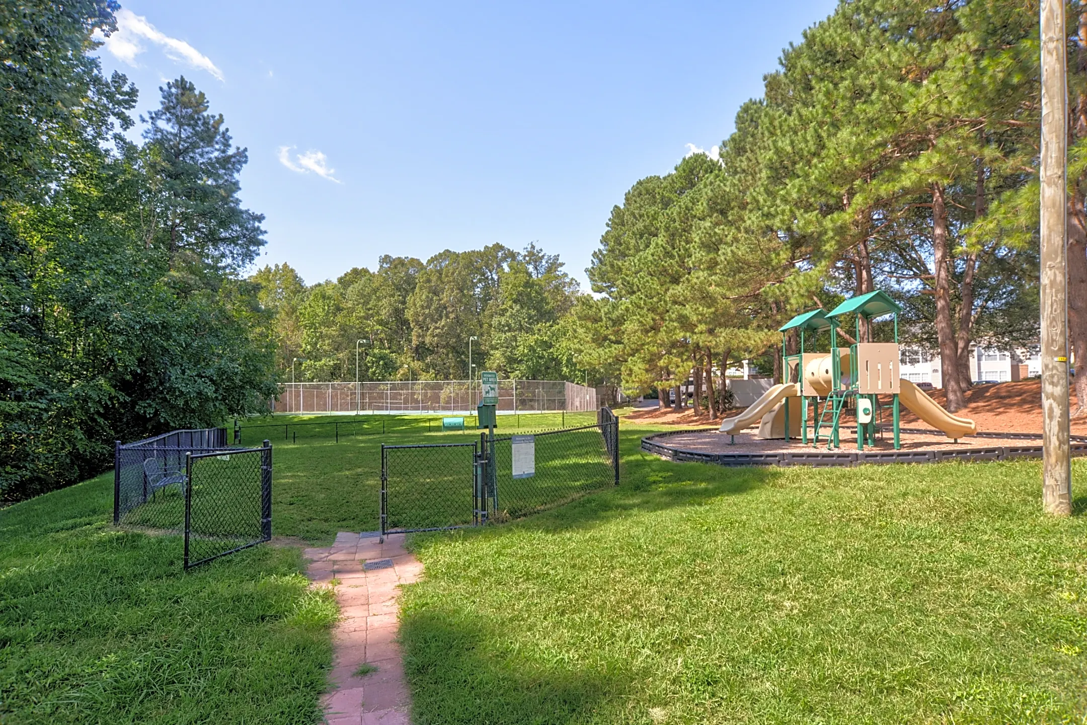 The Park at North Ridge - 7100 Claxton Cir | Raleigh, NC Apartments for ...