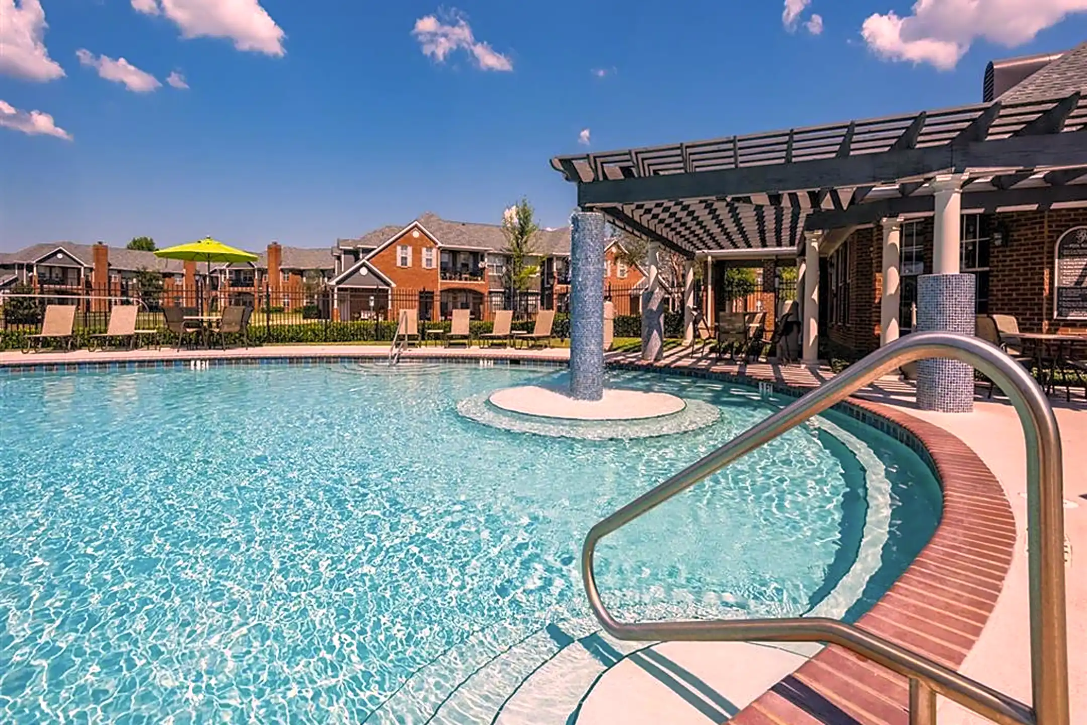 Pool - Barrington Place at Somerset - Montgomery, AL
