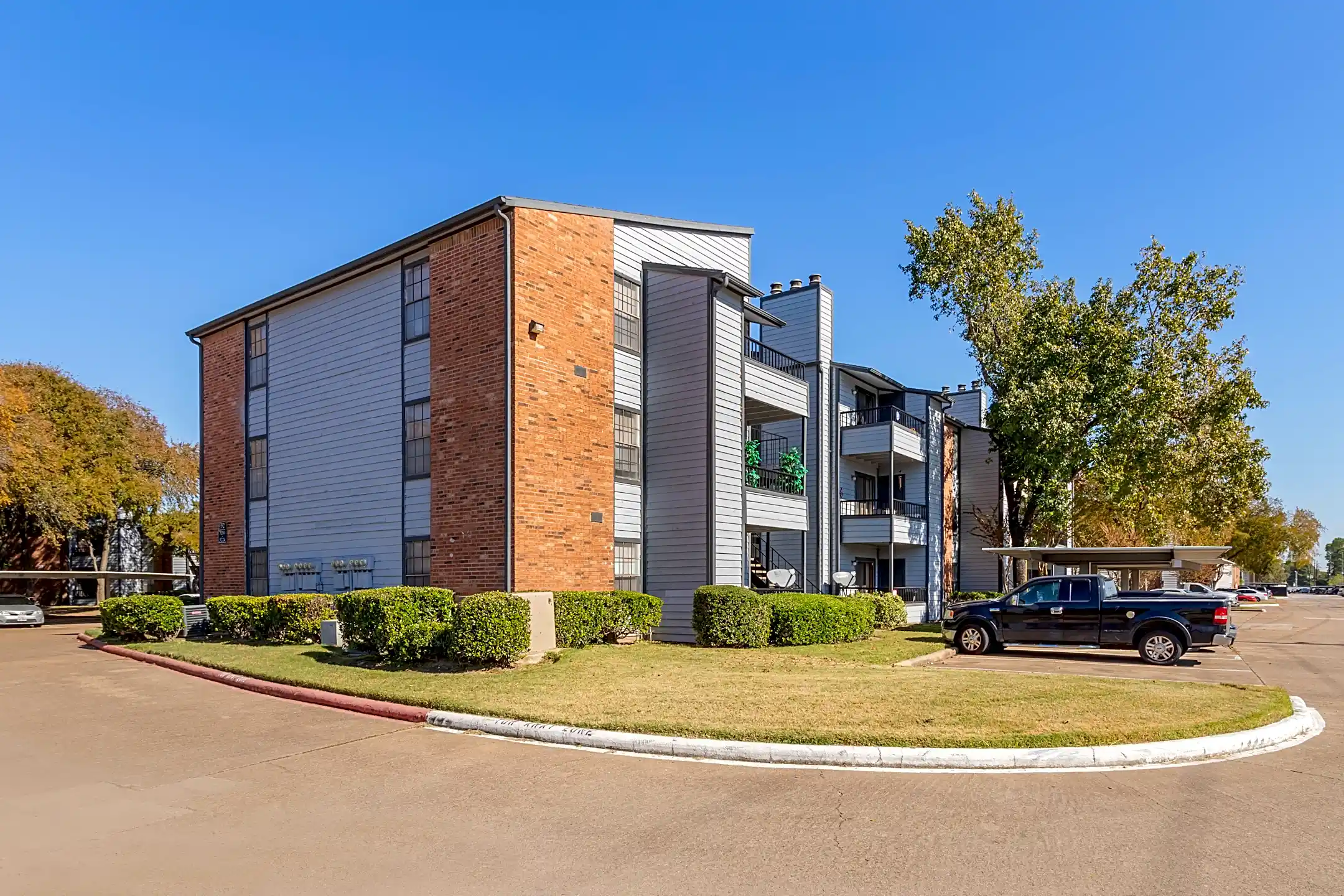 Driscoll Place 1303 Gears Rd Houston, TX Apartments for Rent Rent.