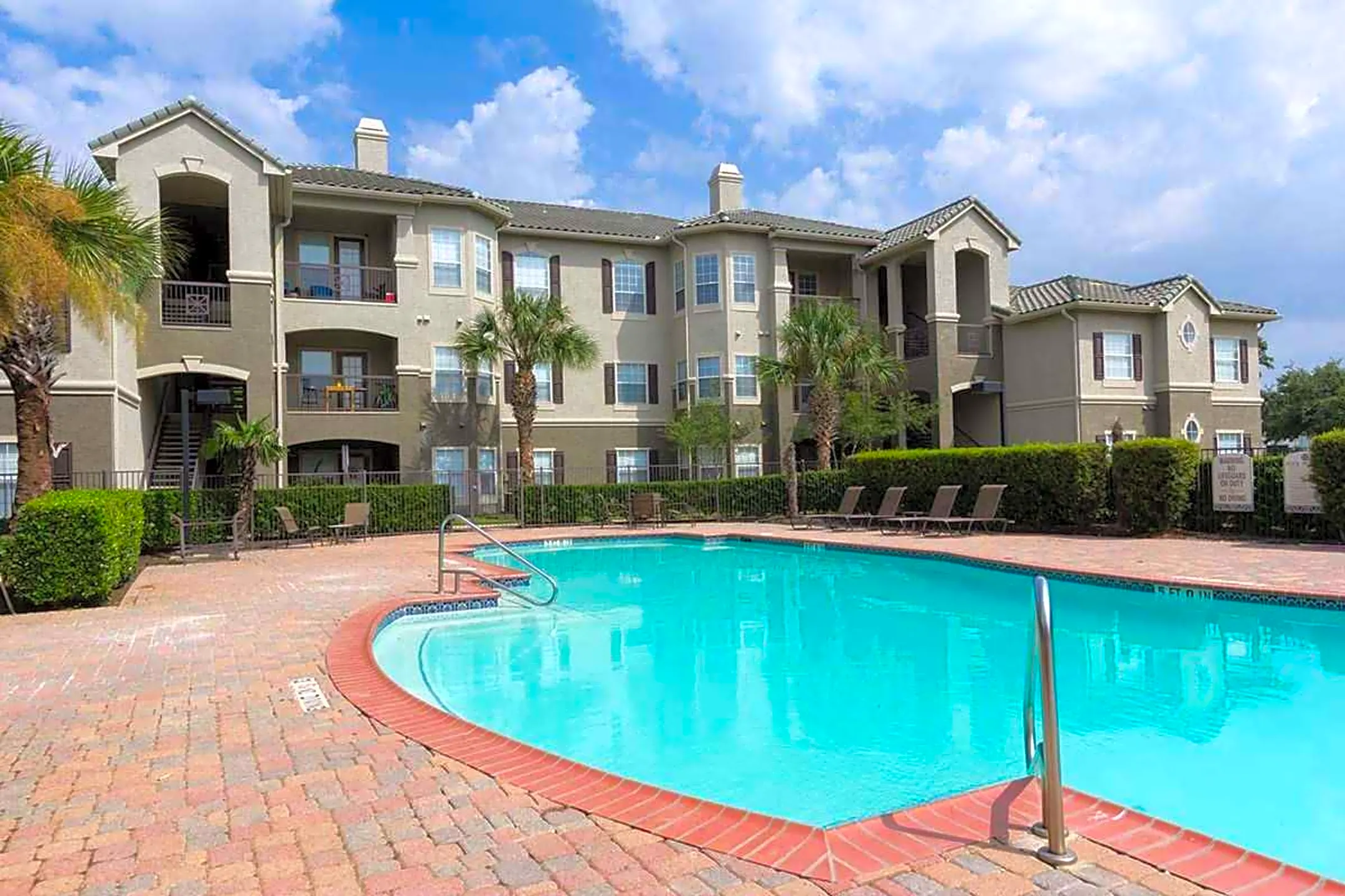 Fairways At South Shore Apartments - League City, TX 77573