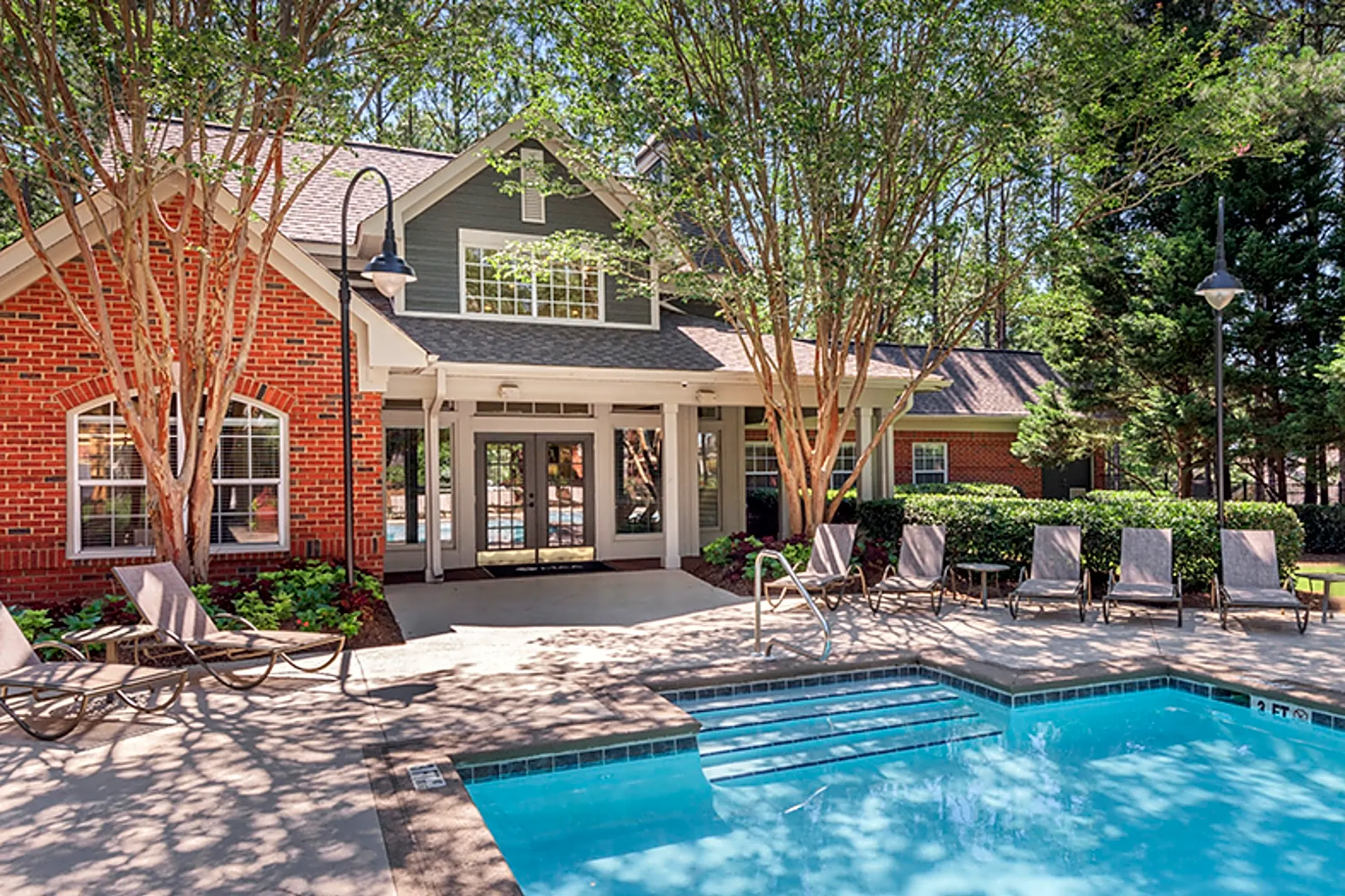 Colonial Grand At Riverchase Trails - 1000 Riverchase Trail | Hoover ...