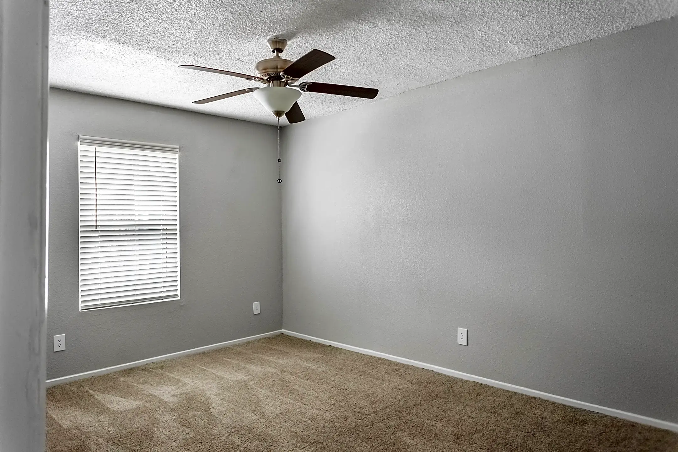 The Life at Beverly Palms 3500 Red Bluff Rd Pasadena, TX Apartments