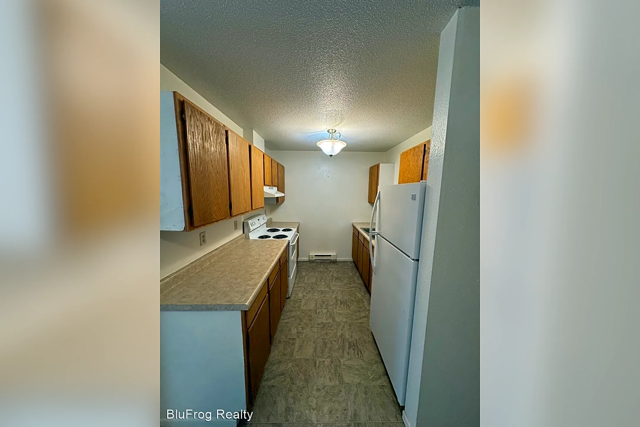 1604 16th Ave SW - Jamestown, ND