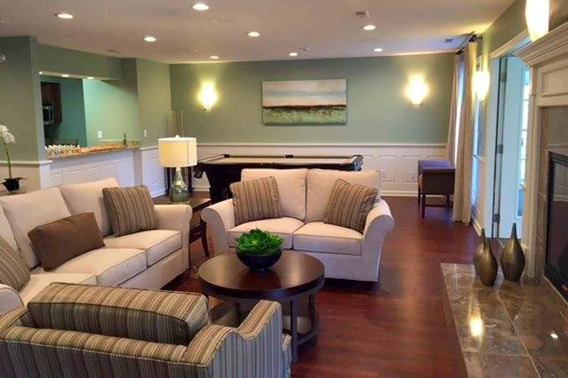 Parkwood Highlands Apartments & Townhomes Senior 55+ 13800 West Park