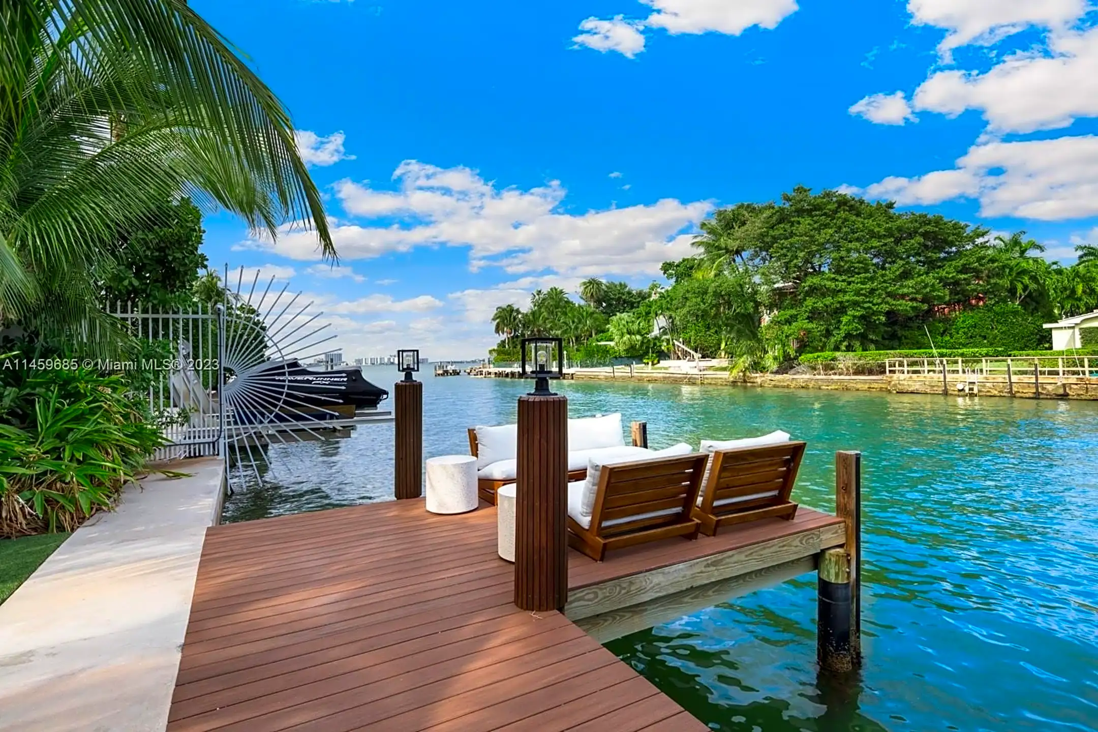 Patio / Deck - 1221 W 48th St - Miami Beach, FL