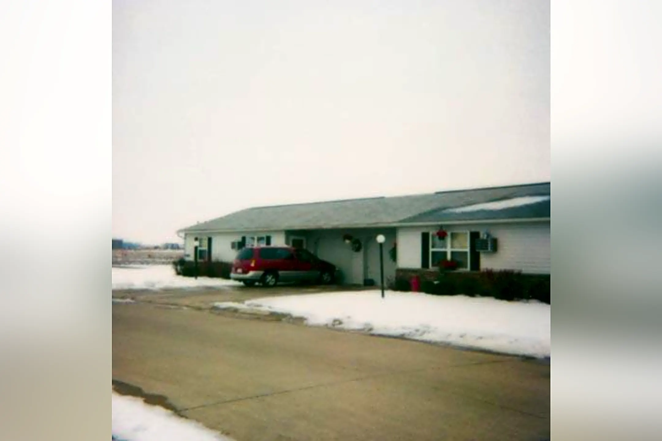 Lutz Road Villas I, II & III 701 East Lutz Road Archbold, OH