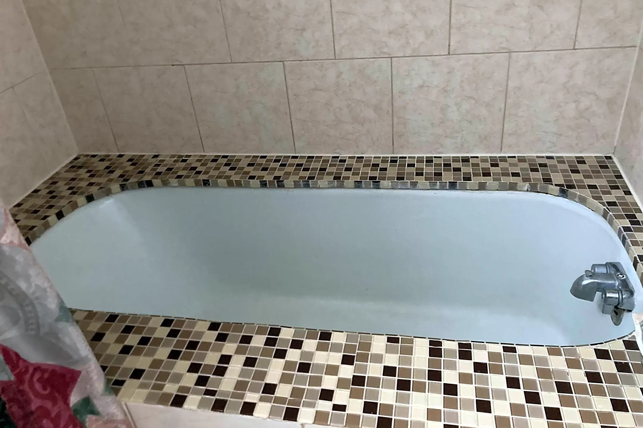 Bathroom - 1056 Gillespie St #3F - Schenectady, NY
