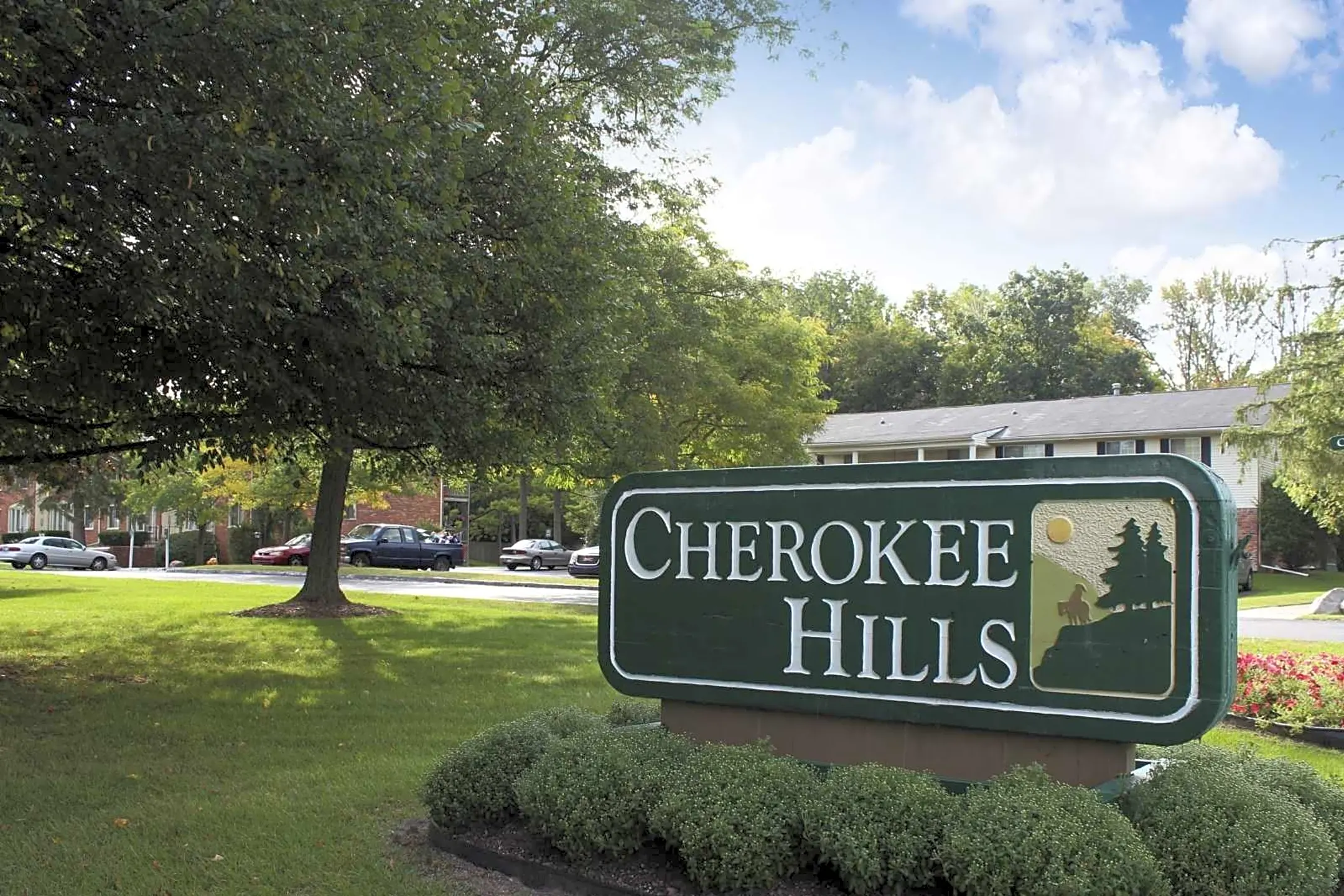 Community Signage - Cherokee Hills Apartments - Waterford, MI