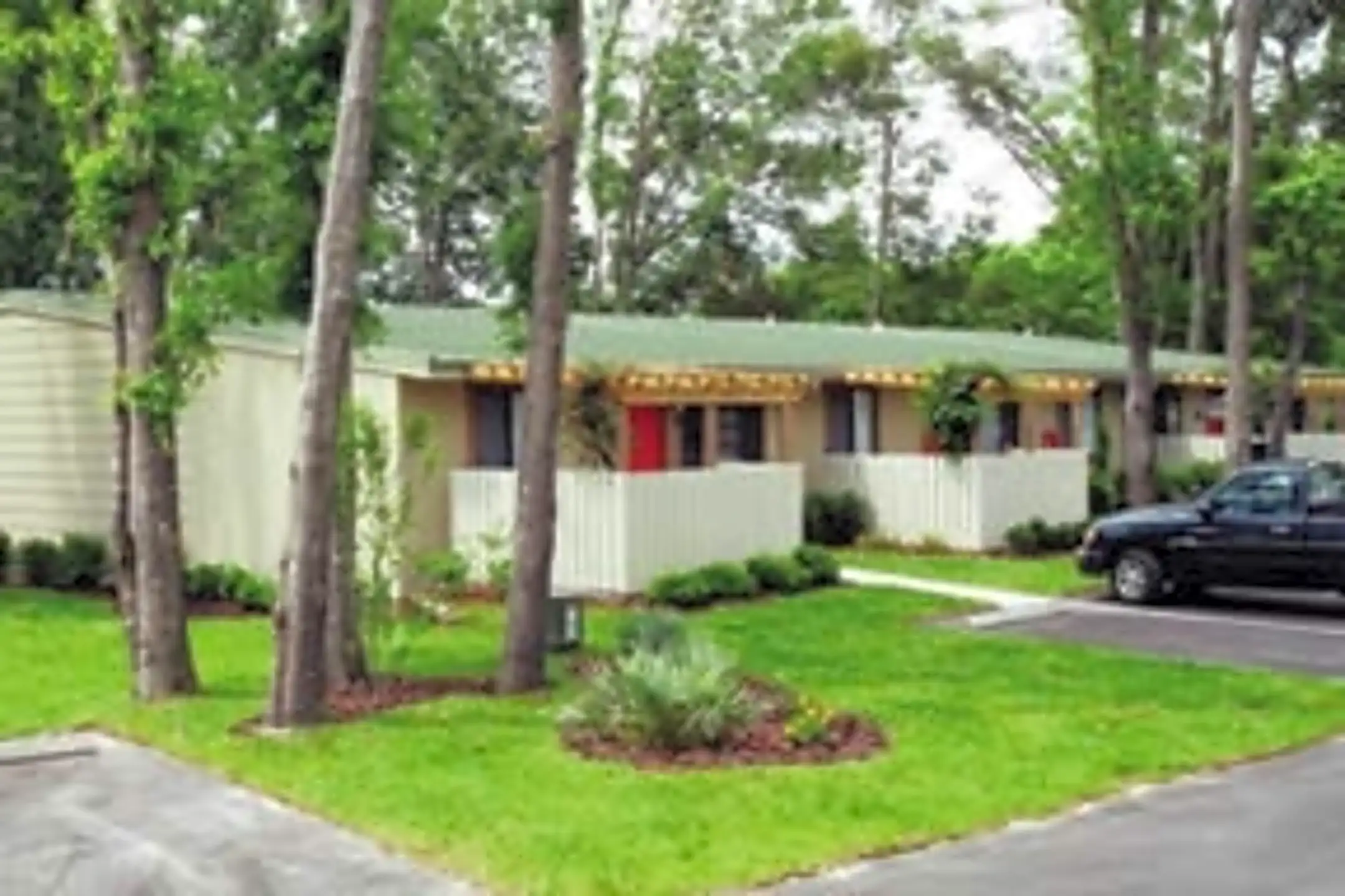 Arden Place Lady Lake, FL 32159