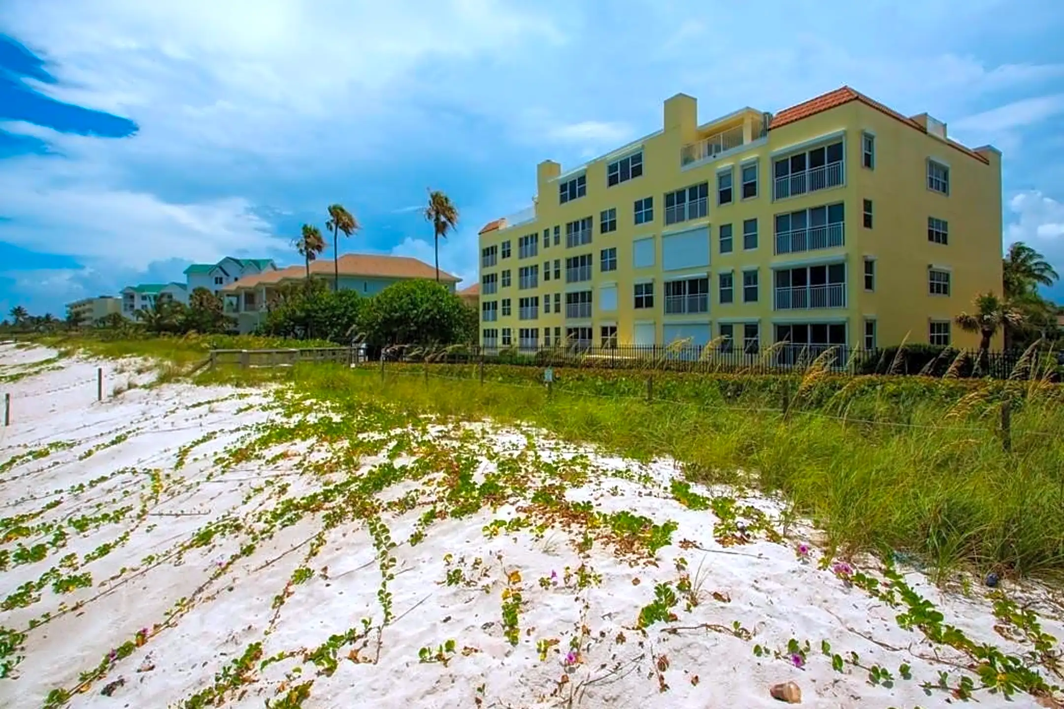 Building - 1026 Flamevine Ln #205 - Vero Beach, FL