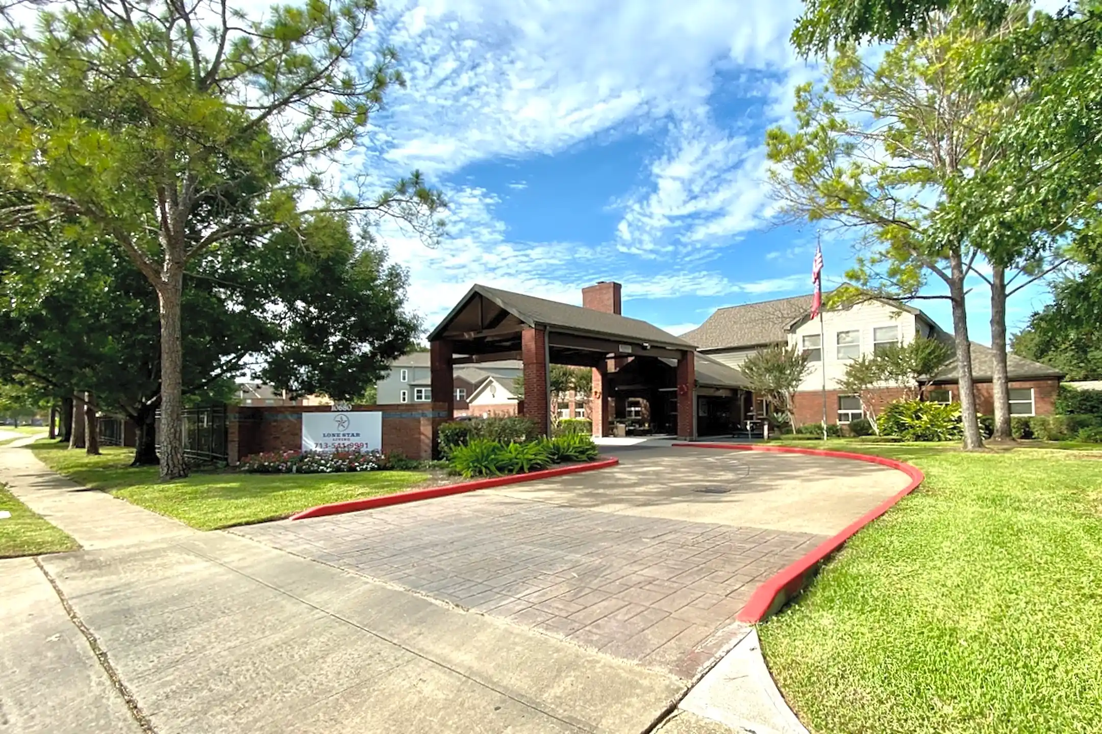 Lone Star Living Senior Living 10680 Westbrae Pkwy Houston, TX