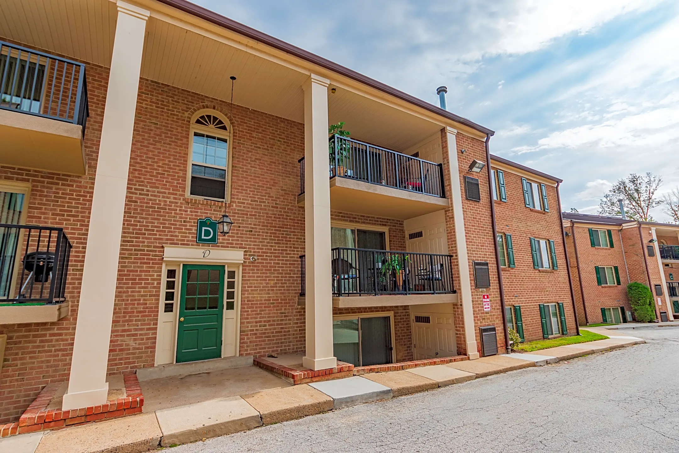 Hillcrest Apartments Lansdowne, PA 19050