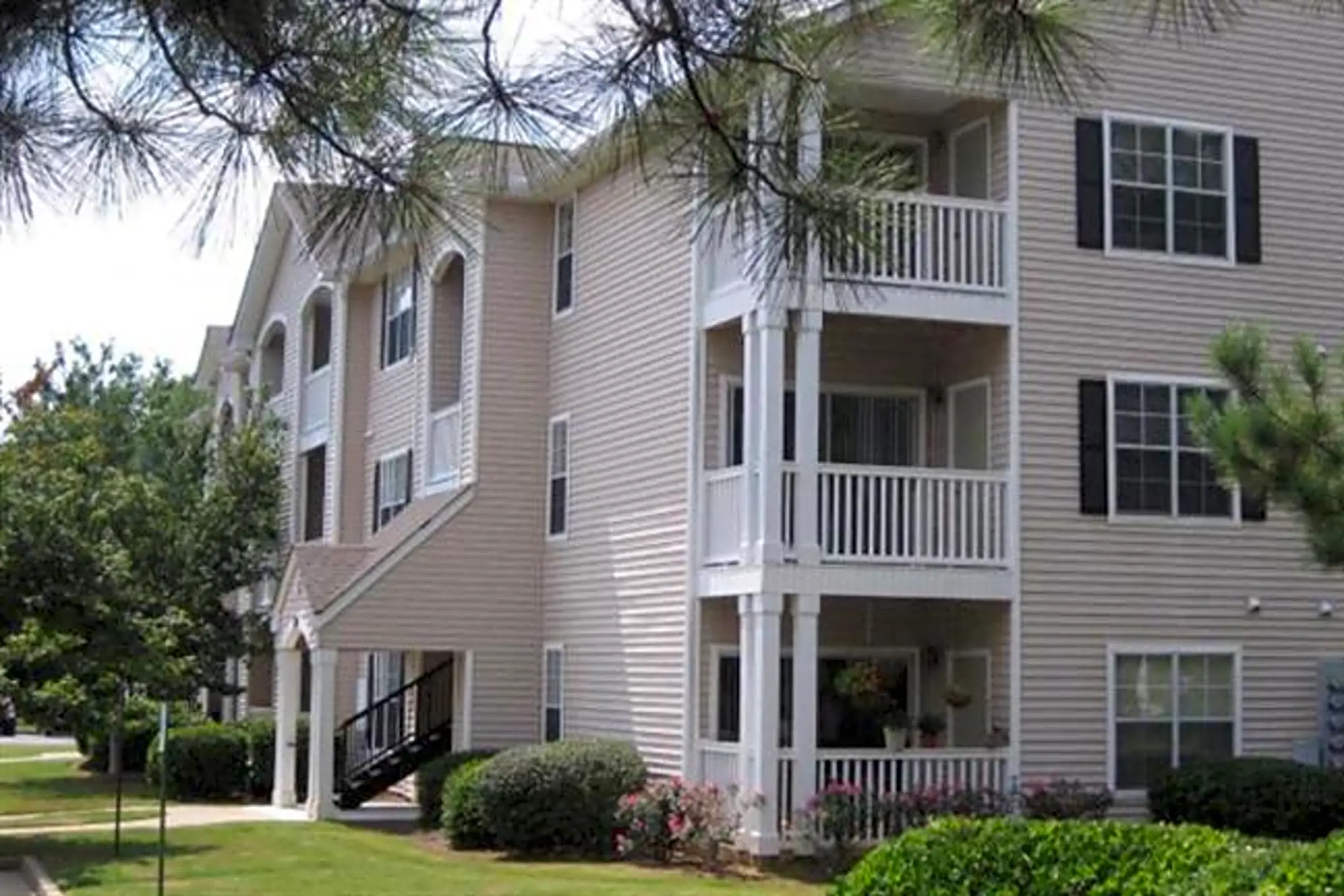Cambridge Downs 2945 Rosebud Rd Loganville, GA Apartments for Rent Rent.